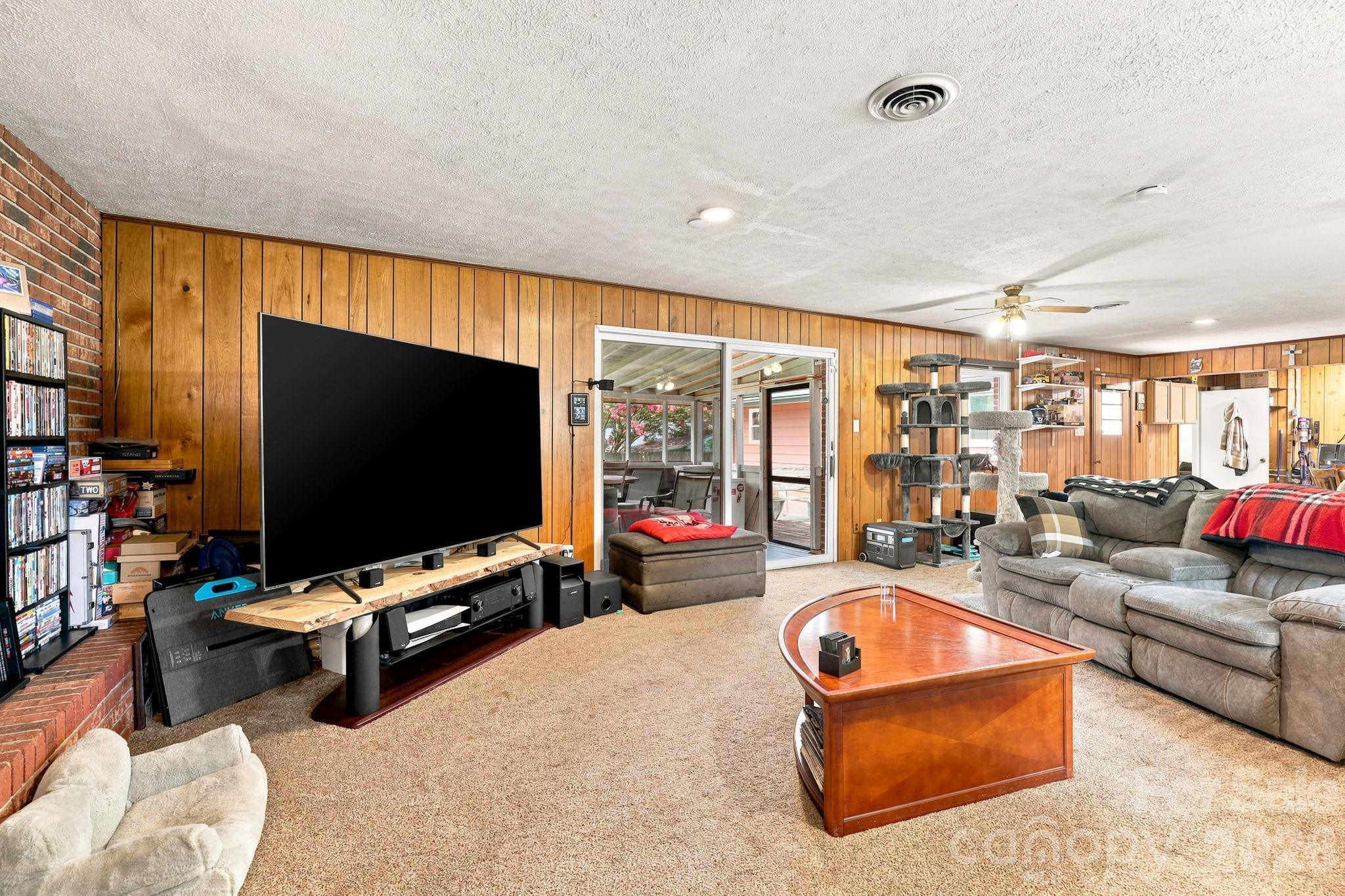 376 School Road Property Photo 31