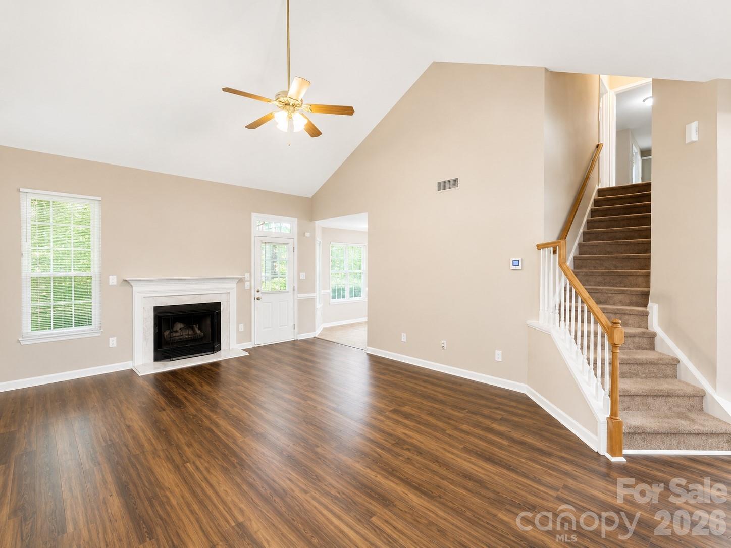 6417 Spanish Moss Lane Property Photo 4