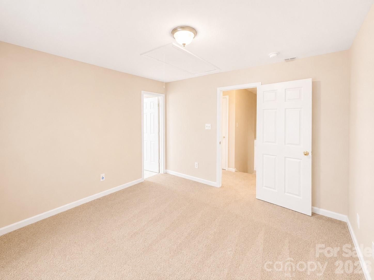 6417 Spanish Moss Lane Property Photo 13