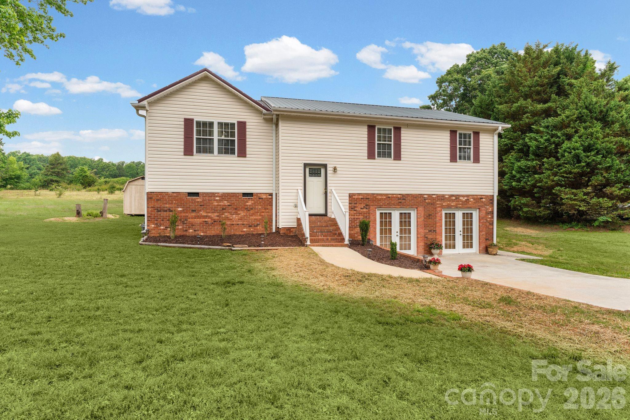 1833 Helmstetler Road Property Photo 2