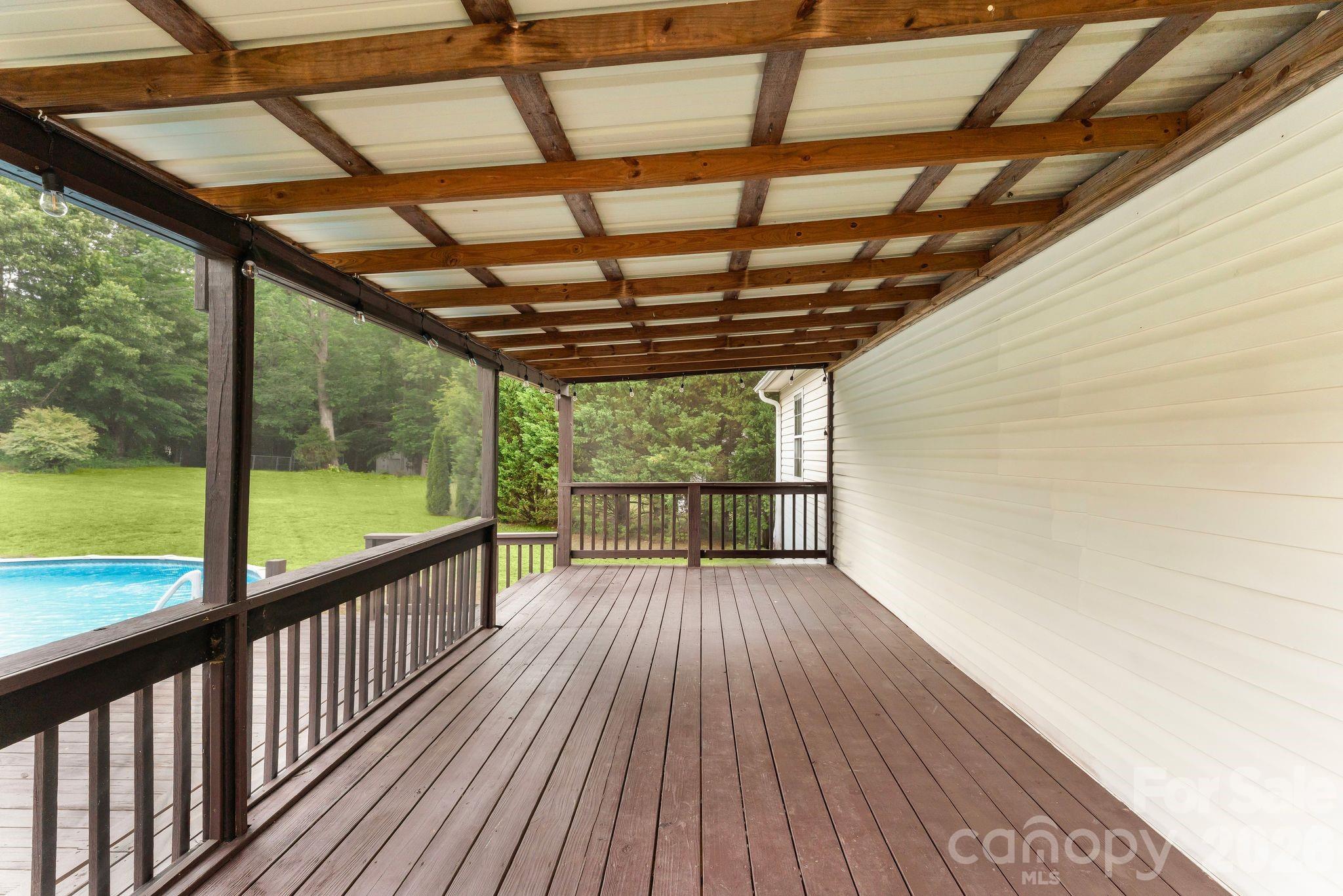 1833 Helmstetler Road Property Photo 7