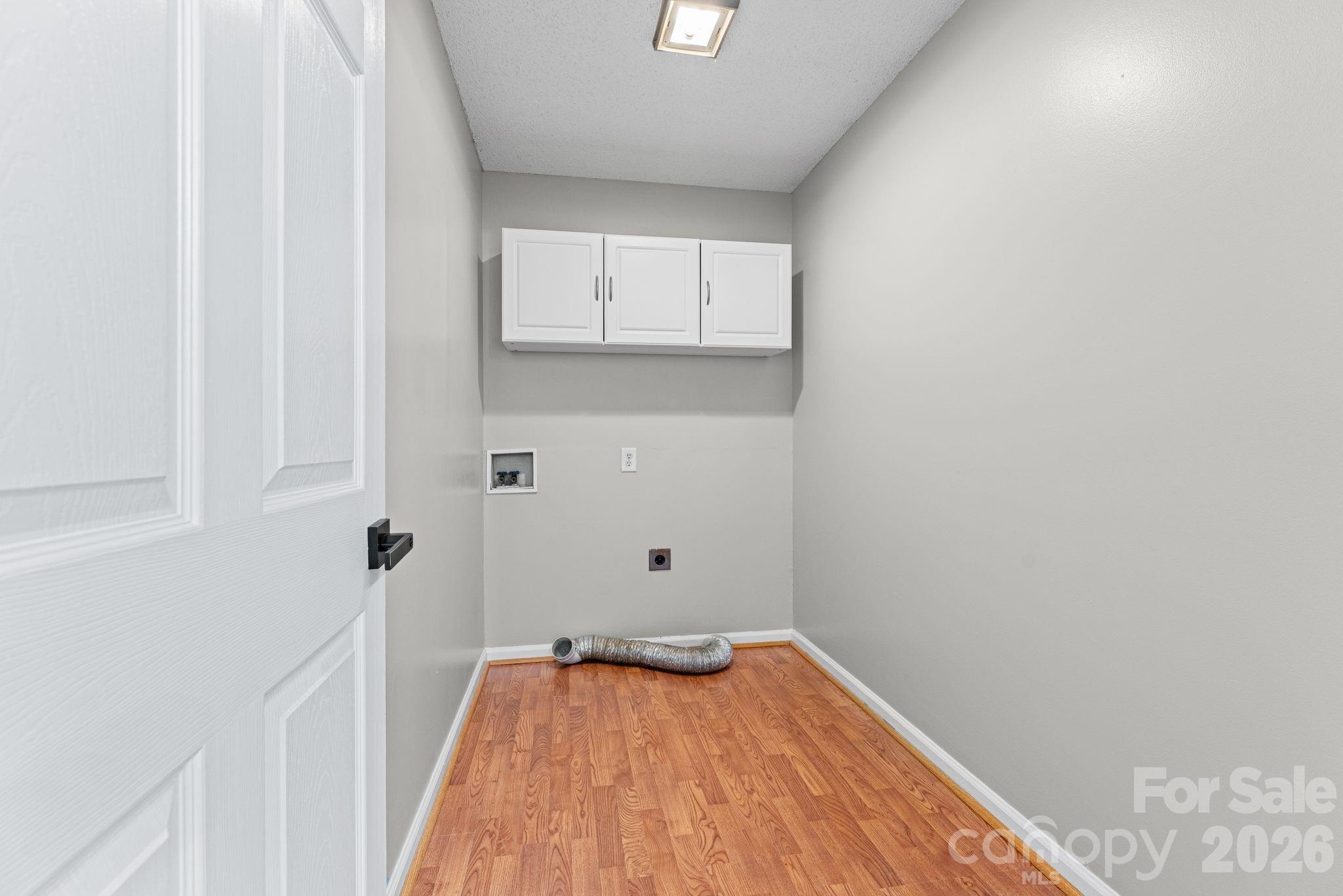 1833 Helmstetler Road Property Photo 32