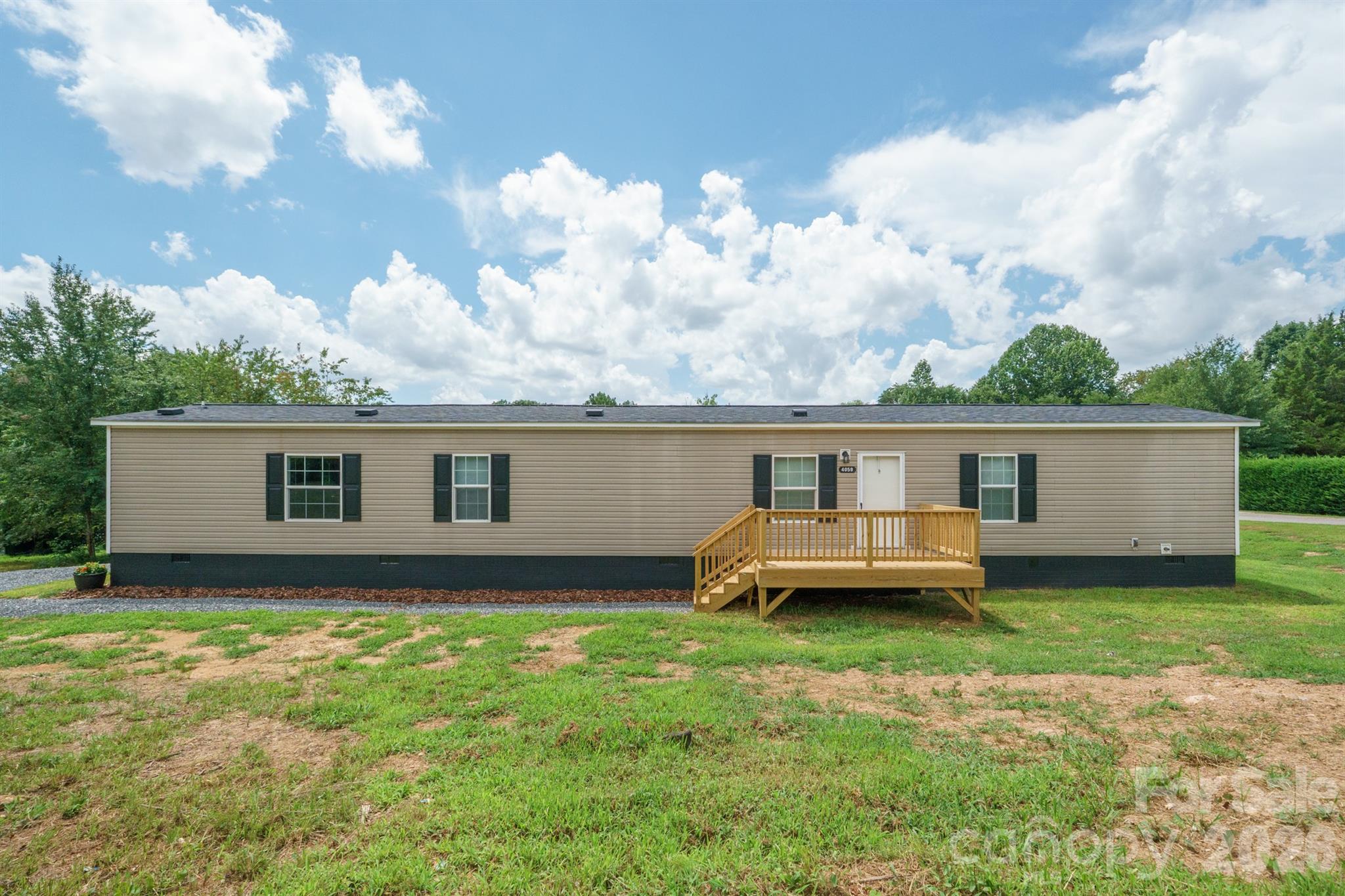 4059 Beach Road Property Photo 1