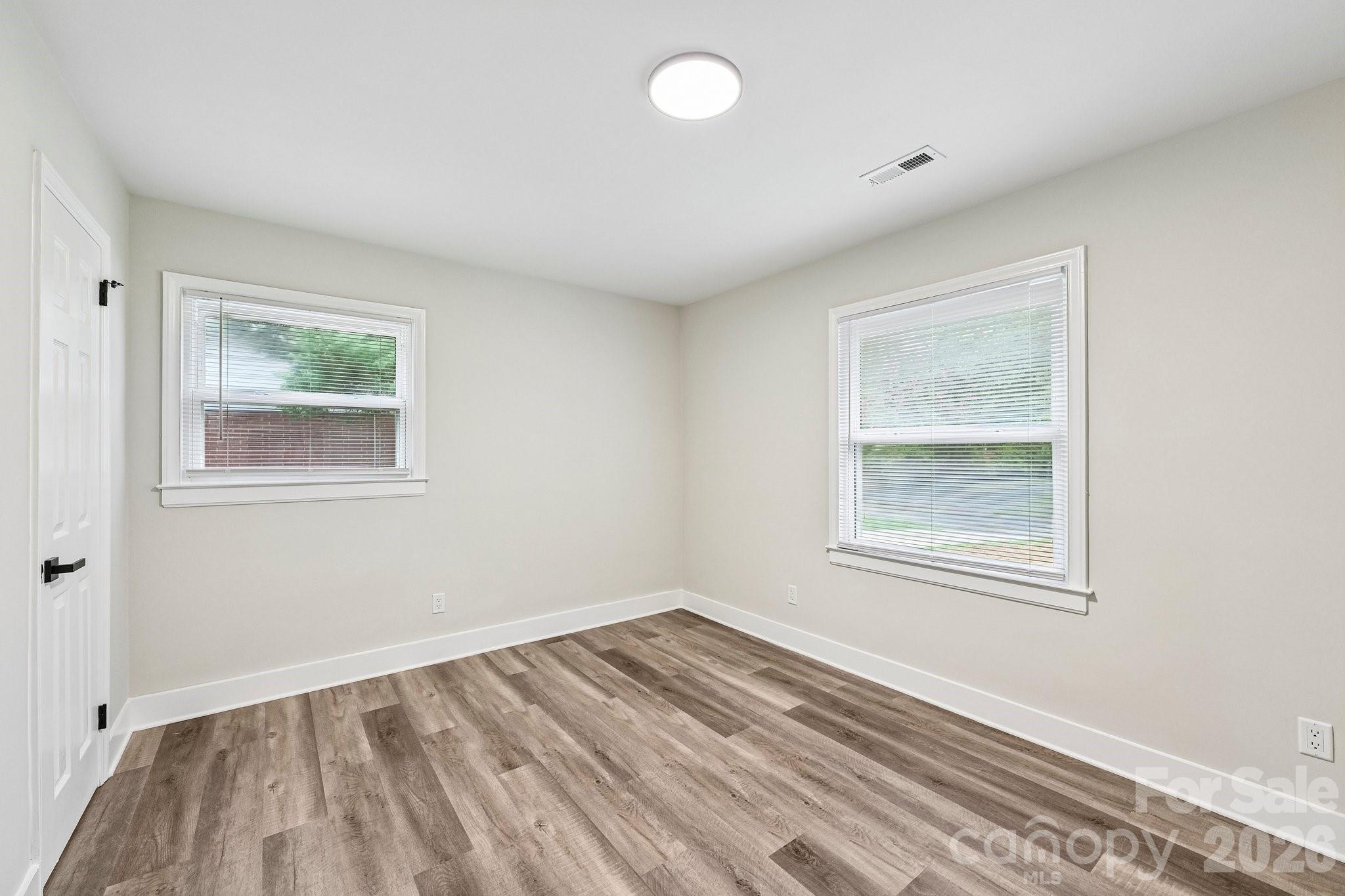 4022 Southgate Drive Property Photo 28
