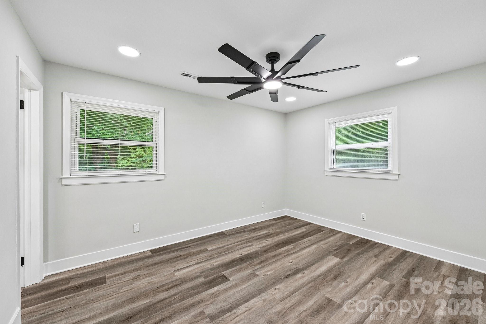 4022 Southgate Drive Property Photo 30