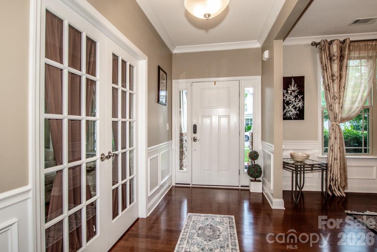 130 Eagles Landing Drive Property Photo 9