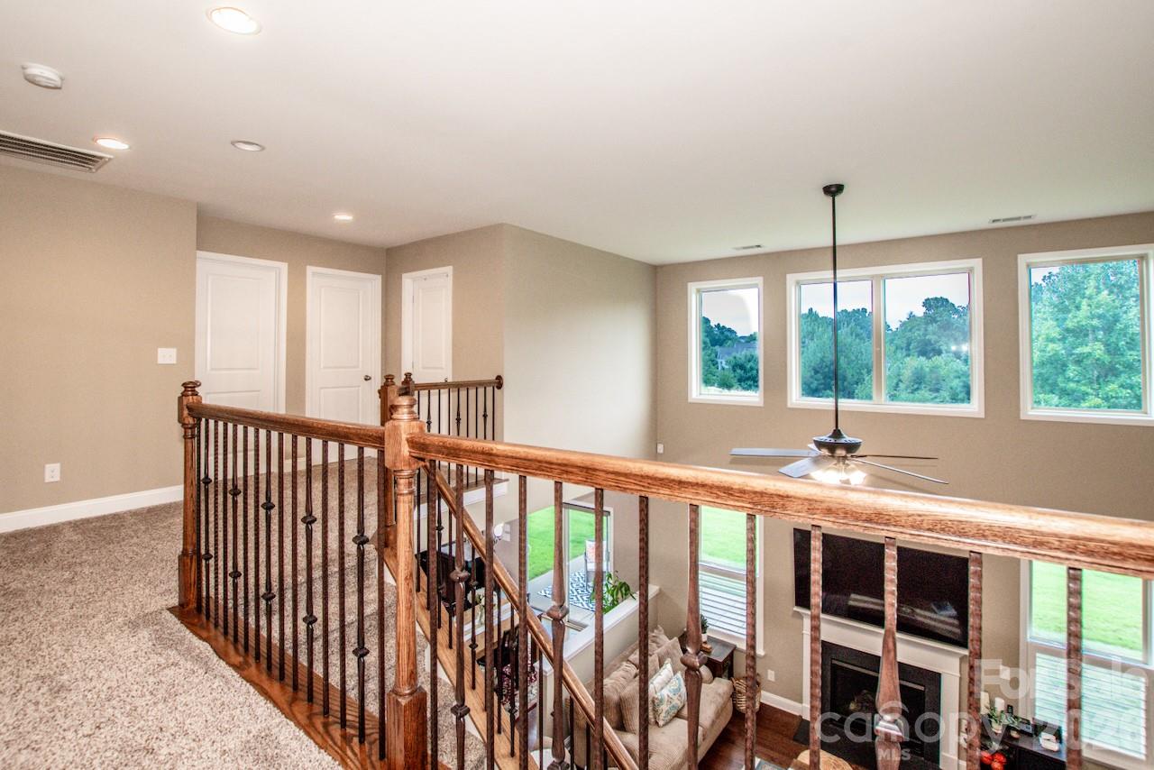 130 Eagles Landing Drive Property Photo 28