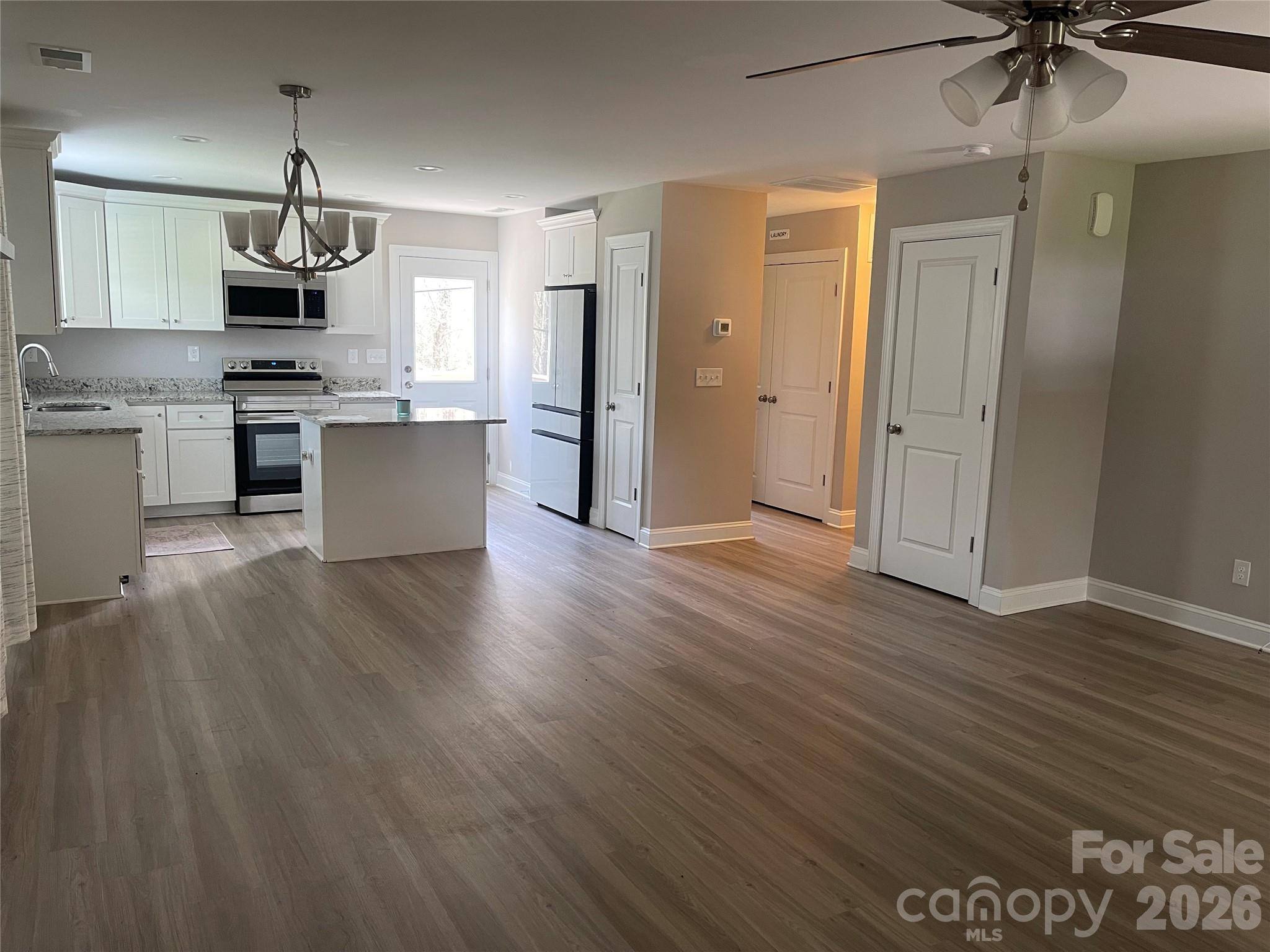1711 Greenbrooke Road Property Photo 5