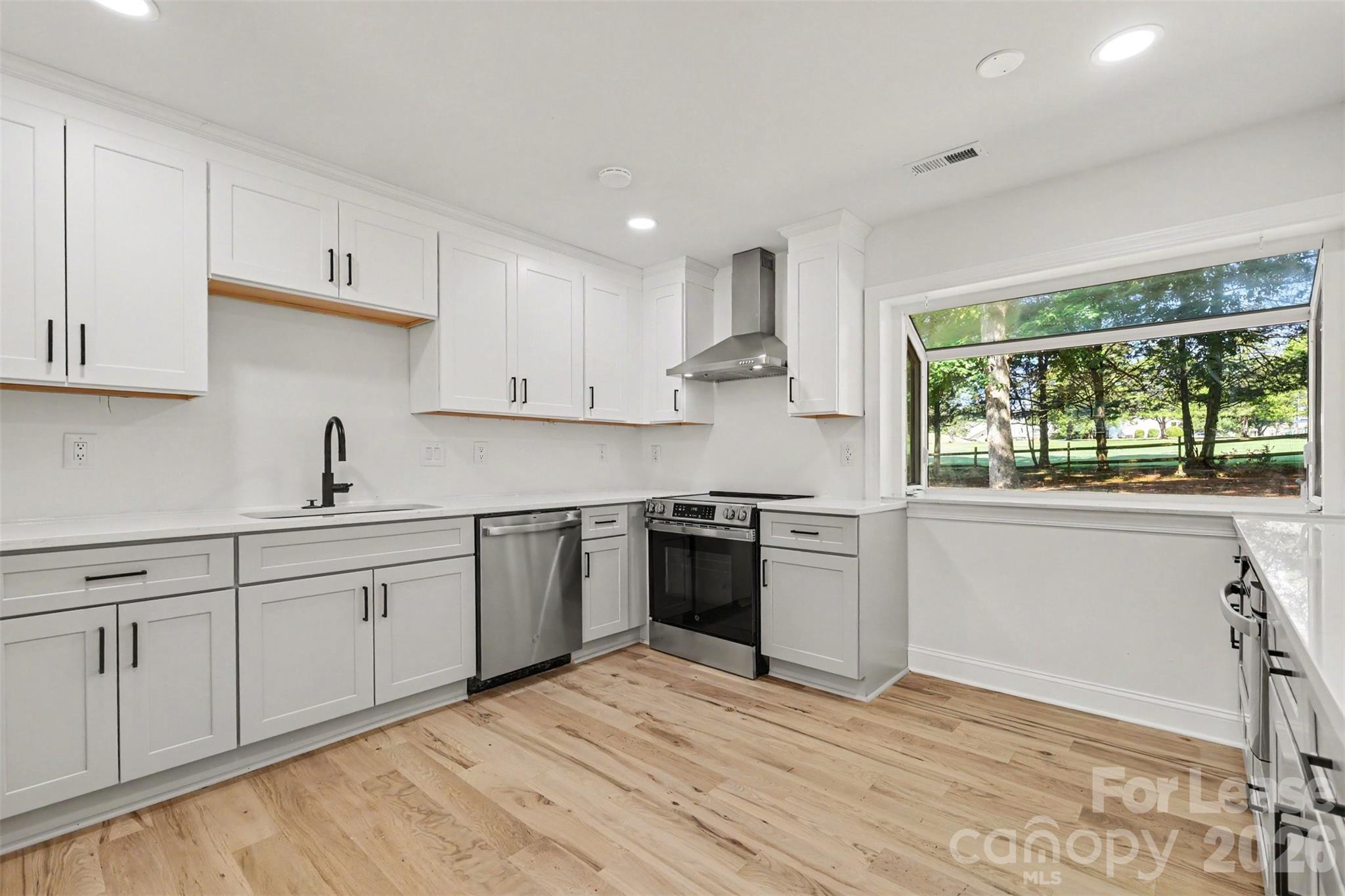 9606 Fairway Ridge Road Property Photo 6