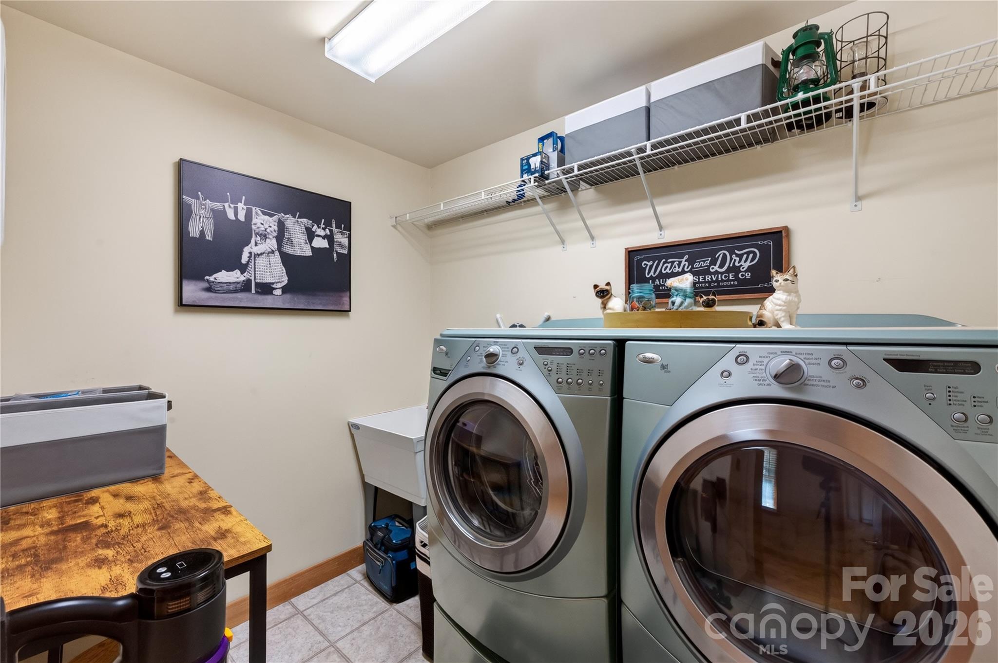 1044 Belvidere Lane Property Photo 34