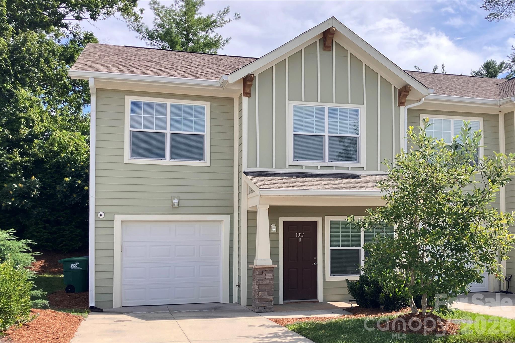 1017 Baldwin Commons Drive Property Photo 1