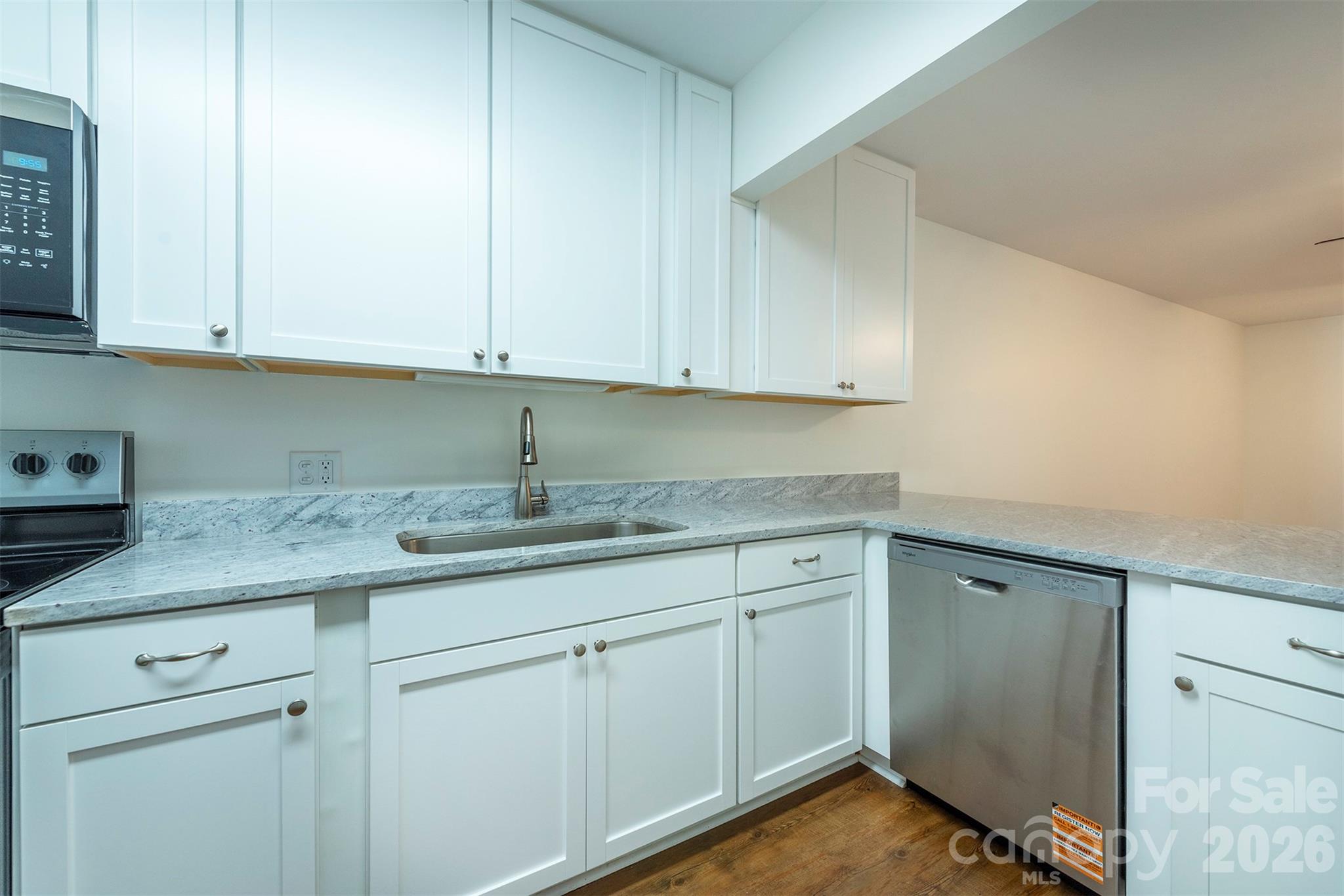 129 Colony Drive Property Photo 2