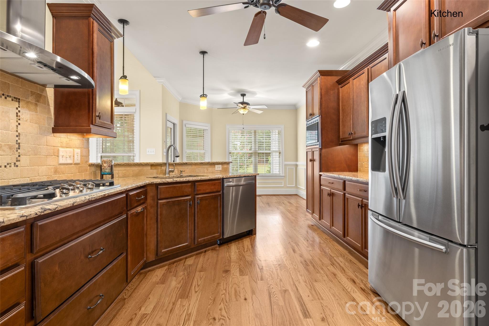 1012 Catawba Shores Drive Property Photo 4