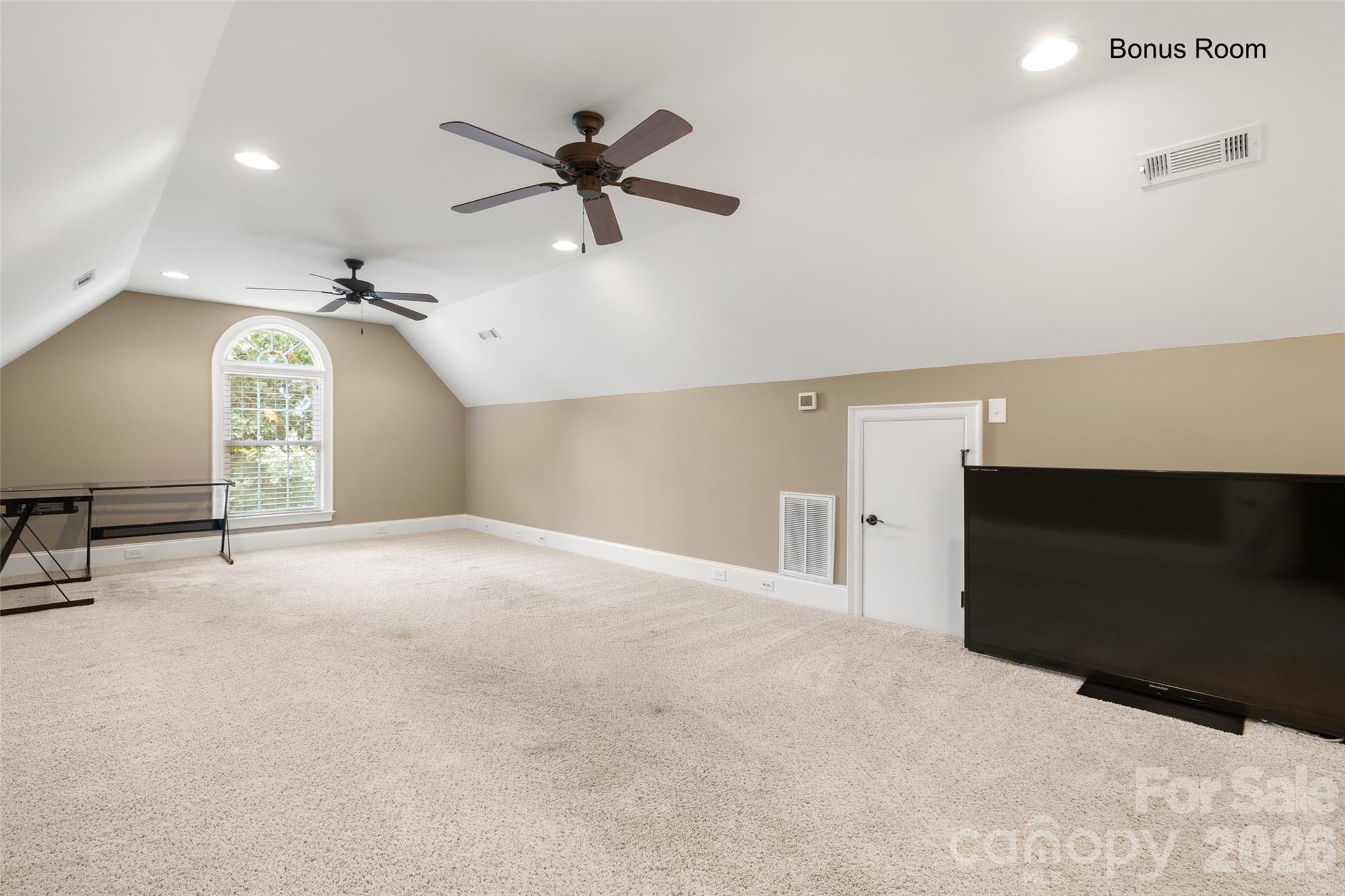 1012 Catawba Shores Drive Property Photo 26
