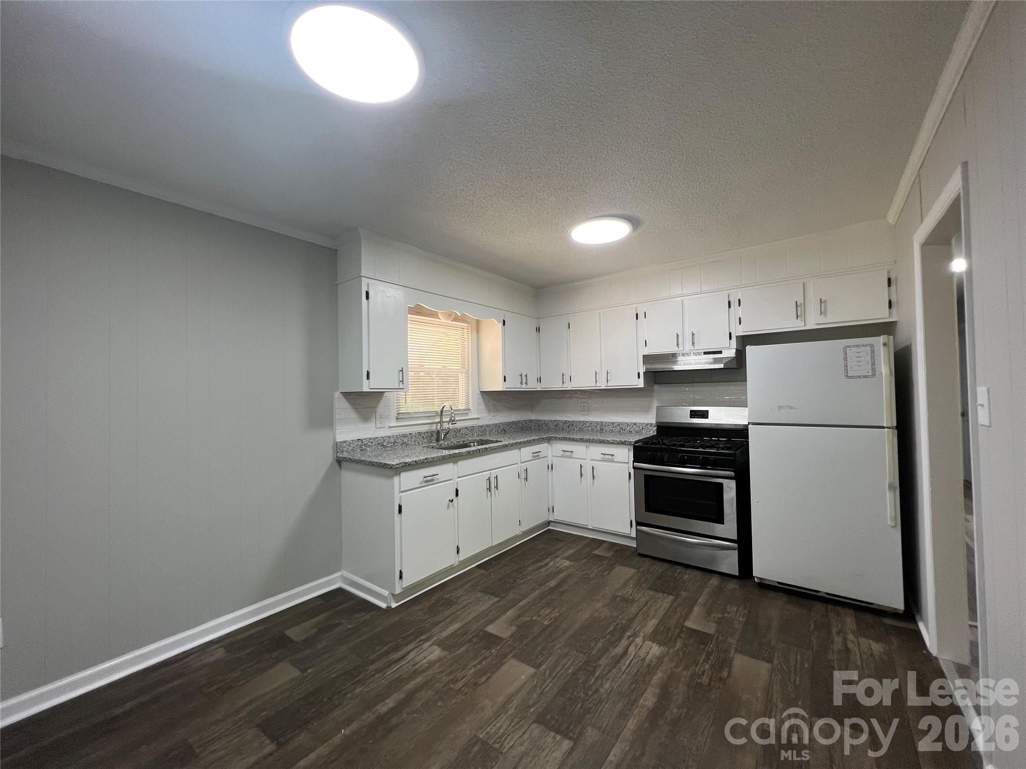 610 Belfast Drive Property Photo 4