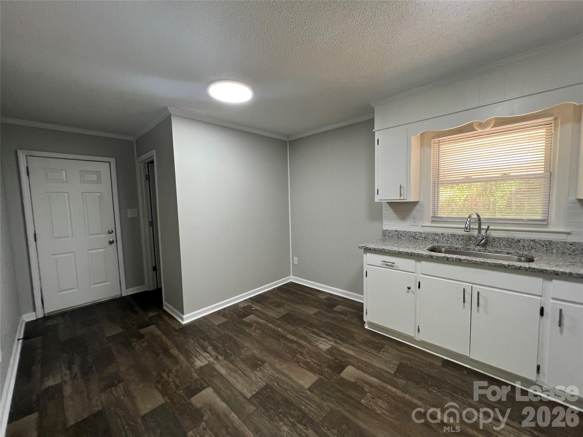 610 Belfast Drive Property Photo 5