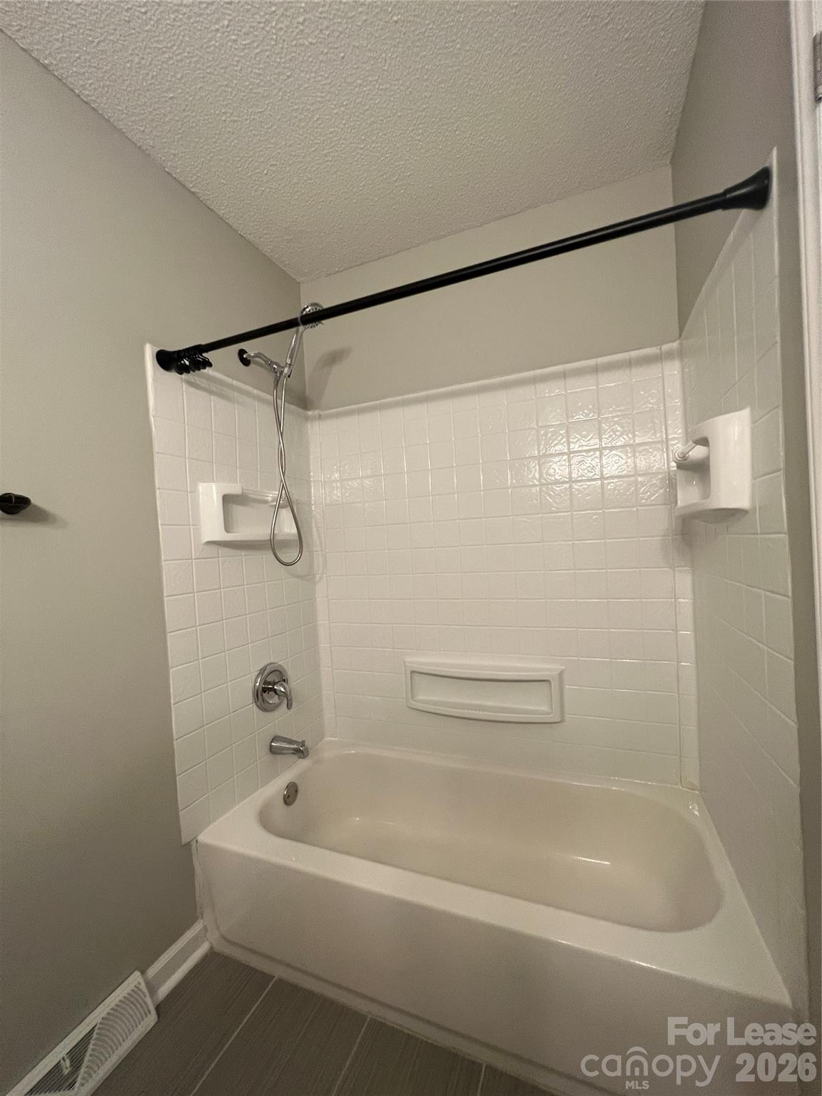 610 Belfast Drive Property Photo 9