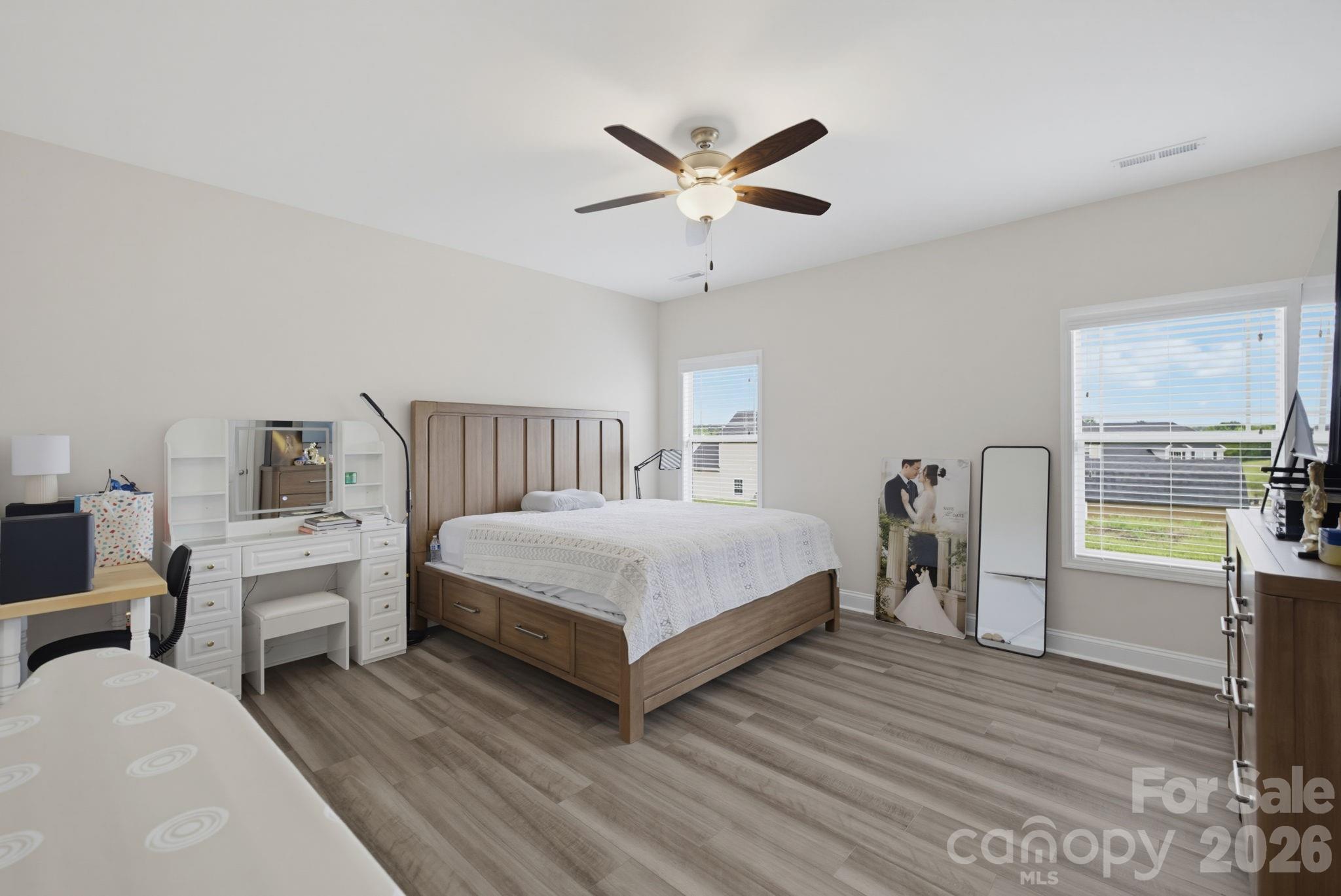 668 Palomino Mustang Drive Property Photo 14