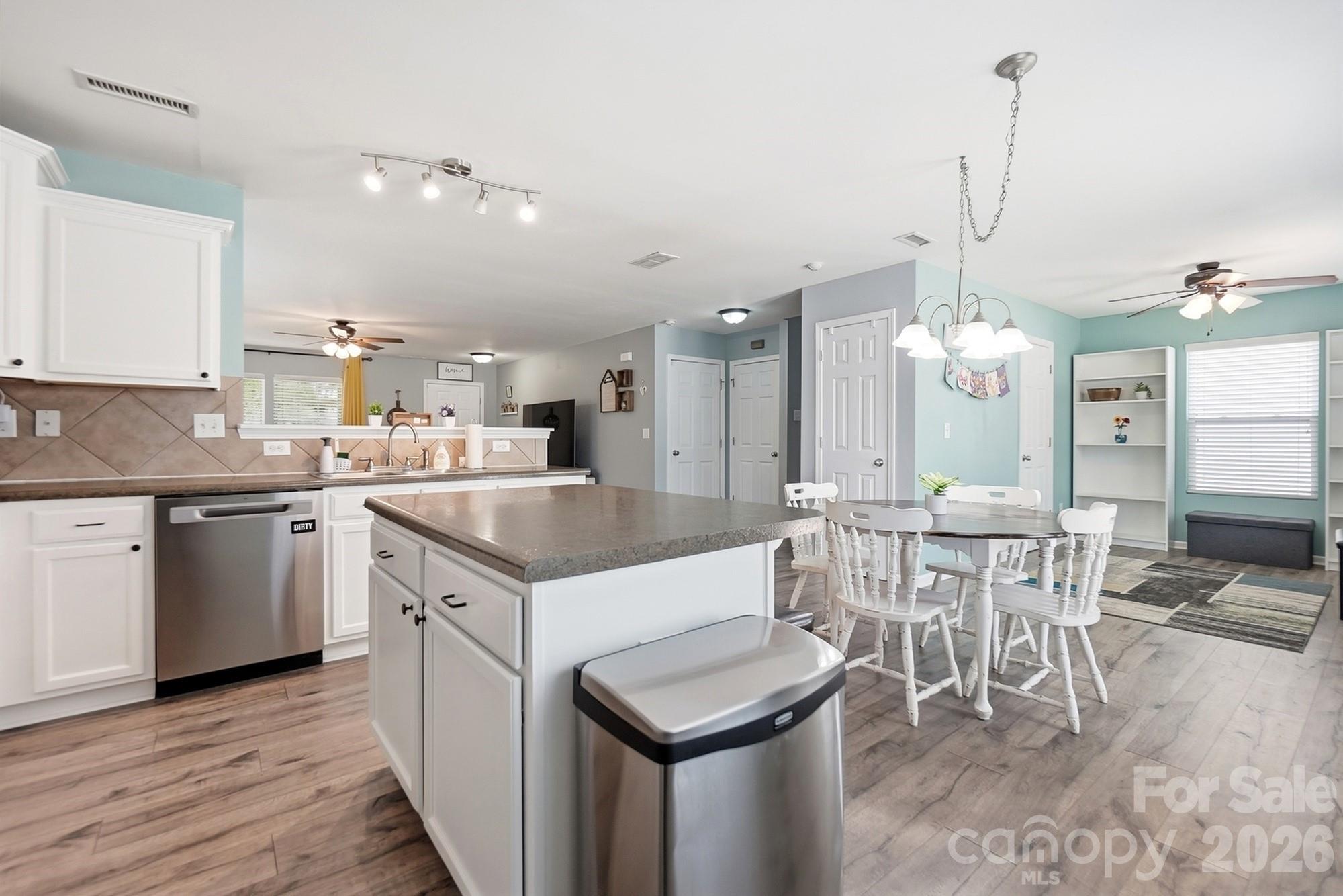 513 Sansberry Drive Property Photo 14