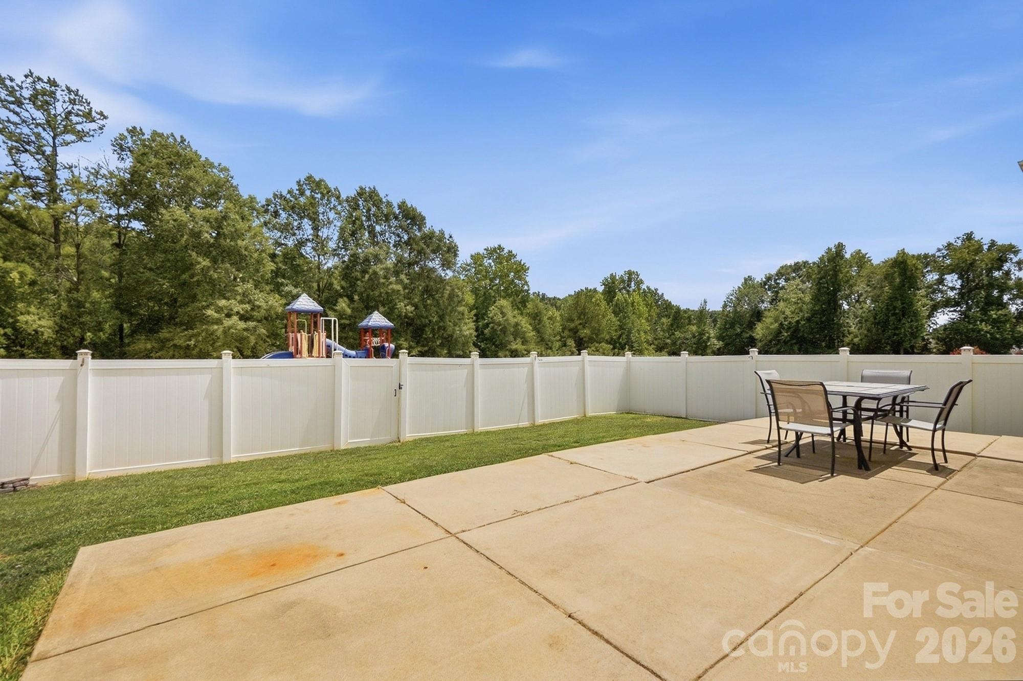 513 Sansberry Drive Property Photo 35