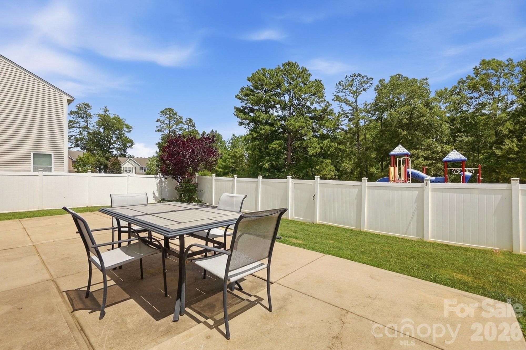 513 Sansberry Drive Property Photo 37