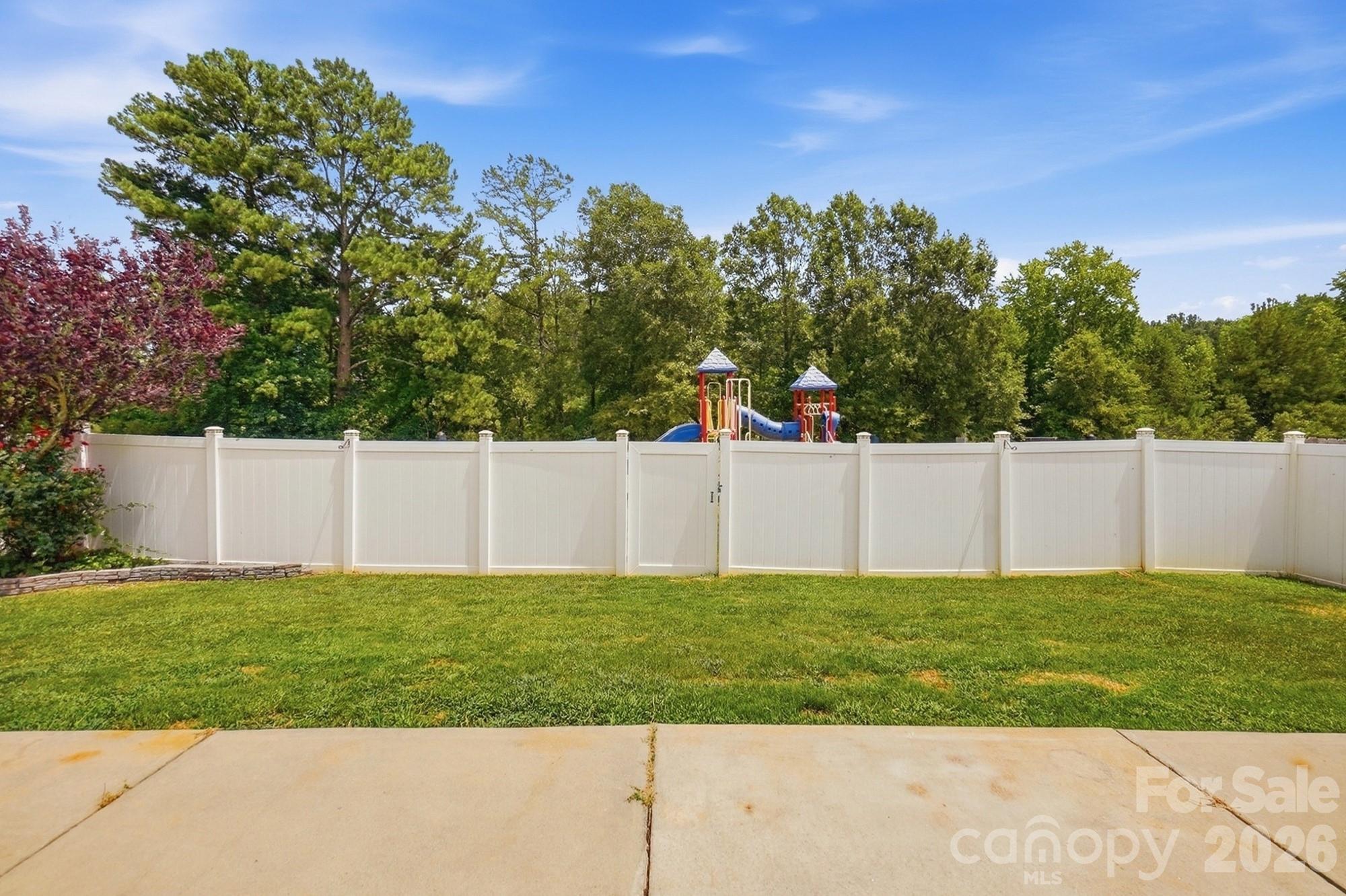 513 Sansberry Drive Property Photo 38
