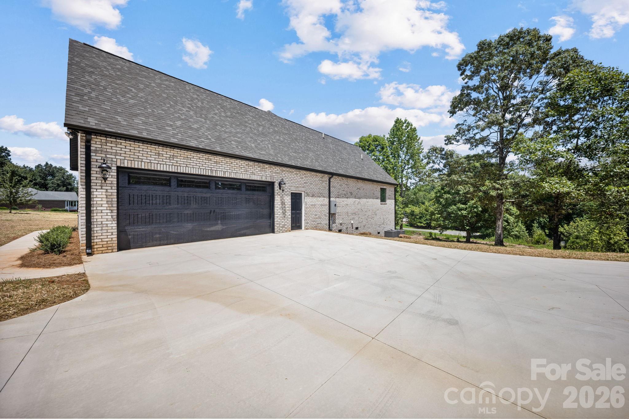 140 Ridgeline Drive Property Photo 37