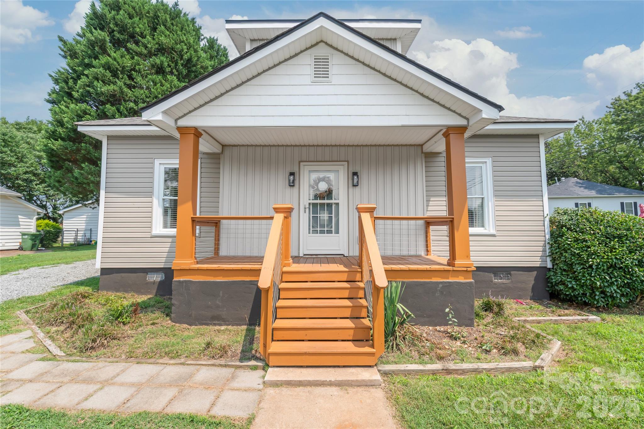 200 Park Avenue Property Photo 8