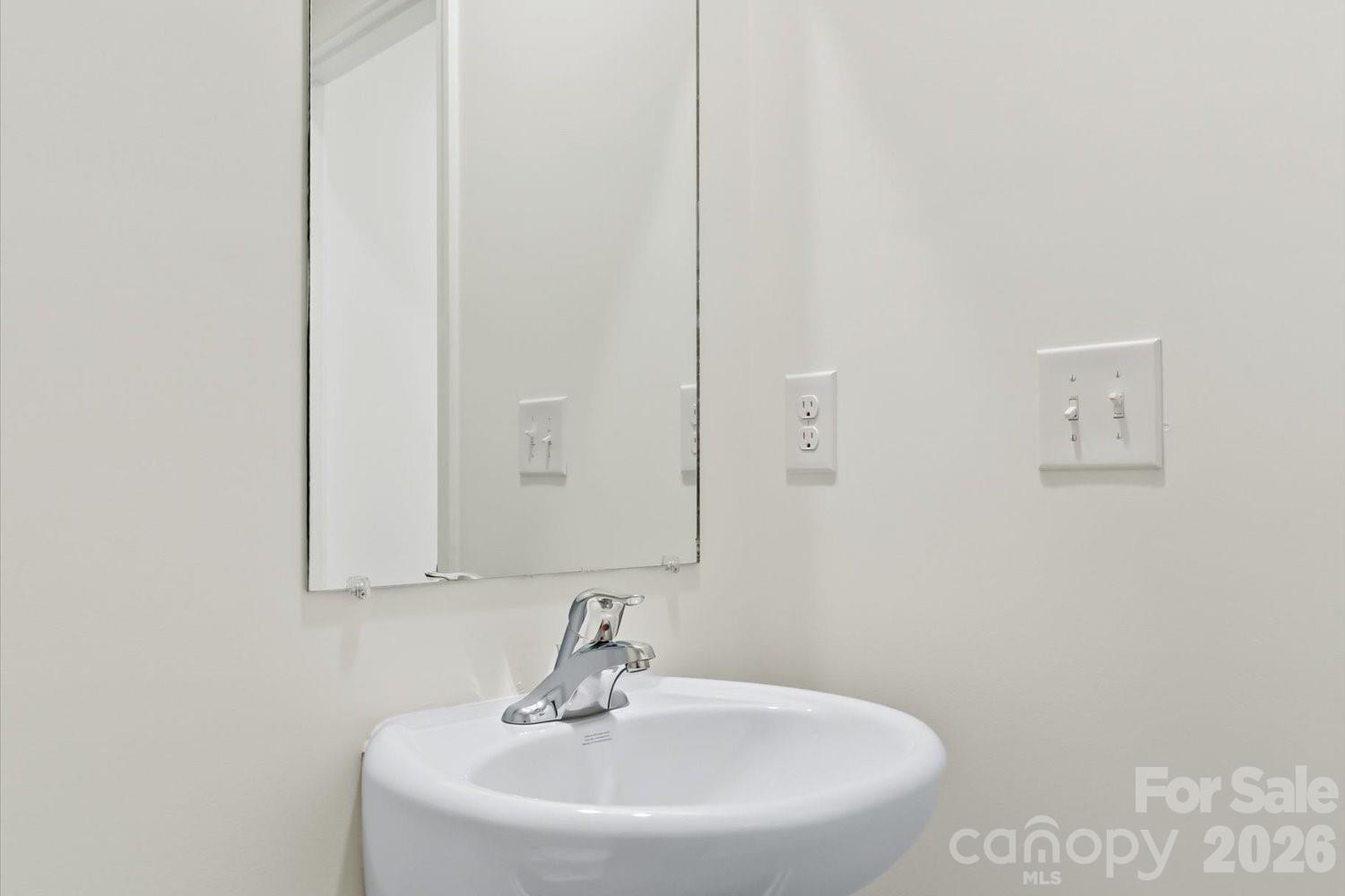 123 Russet Road Property Photo 8