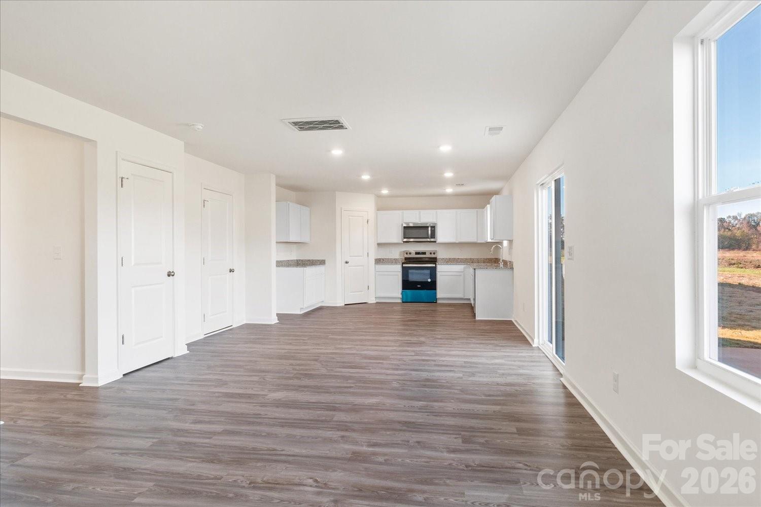 123 Russet Road Property Photo 11