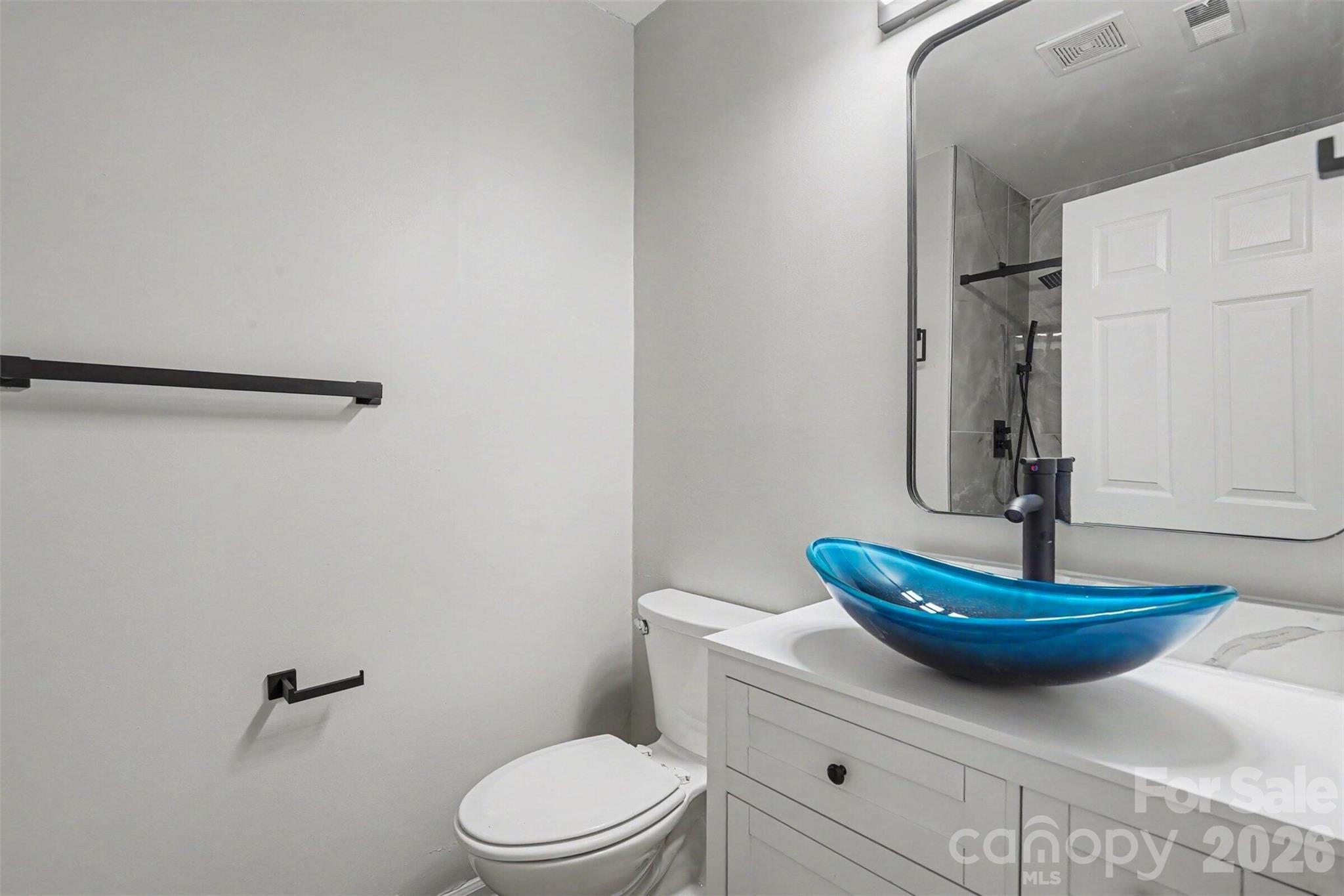 6260 Rosecroft Drive 6260 Property Photo 28