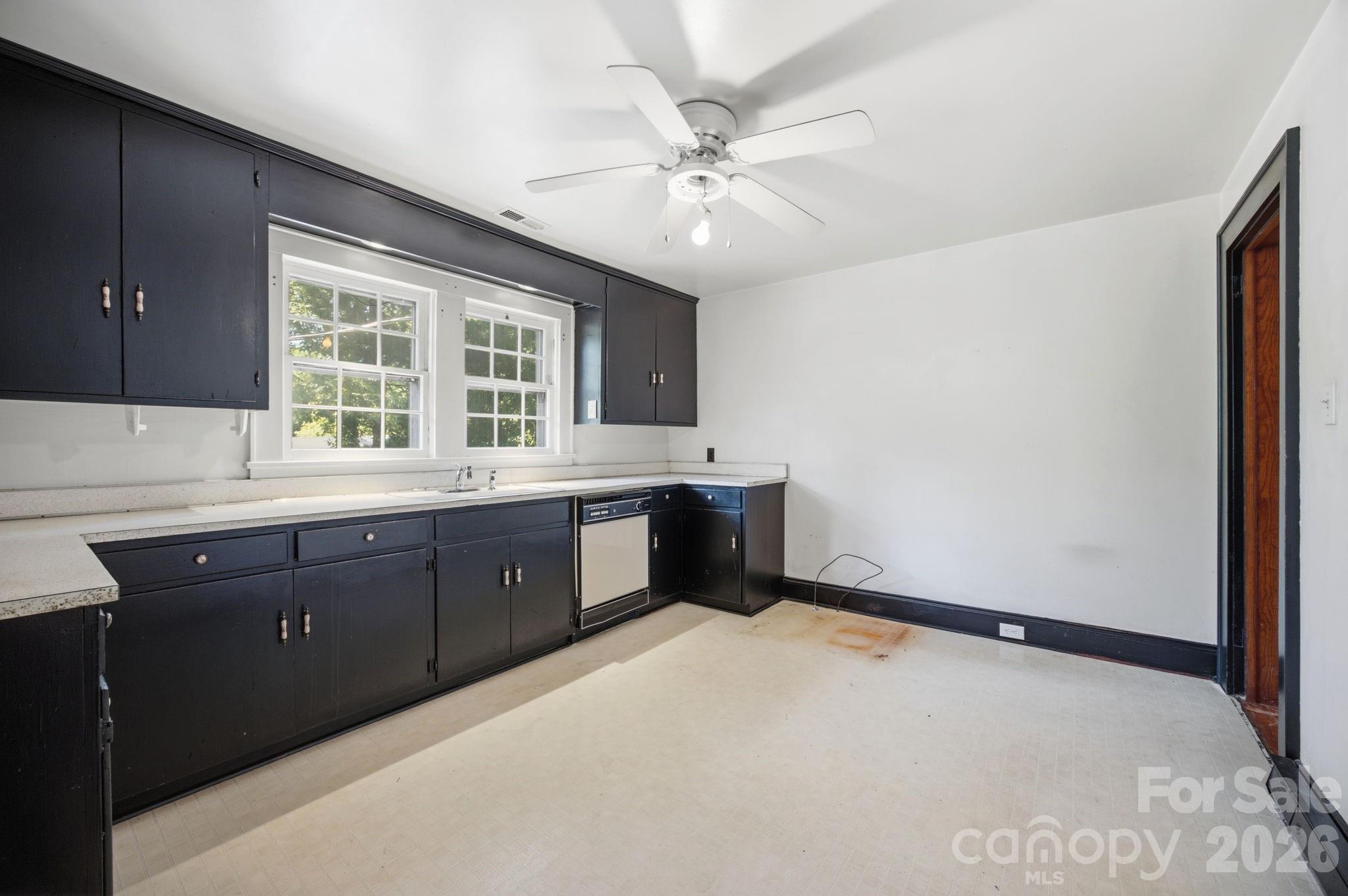 301 Meadow Street Property Photo 13