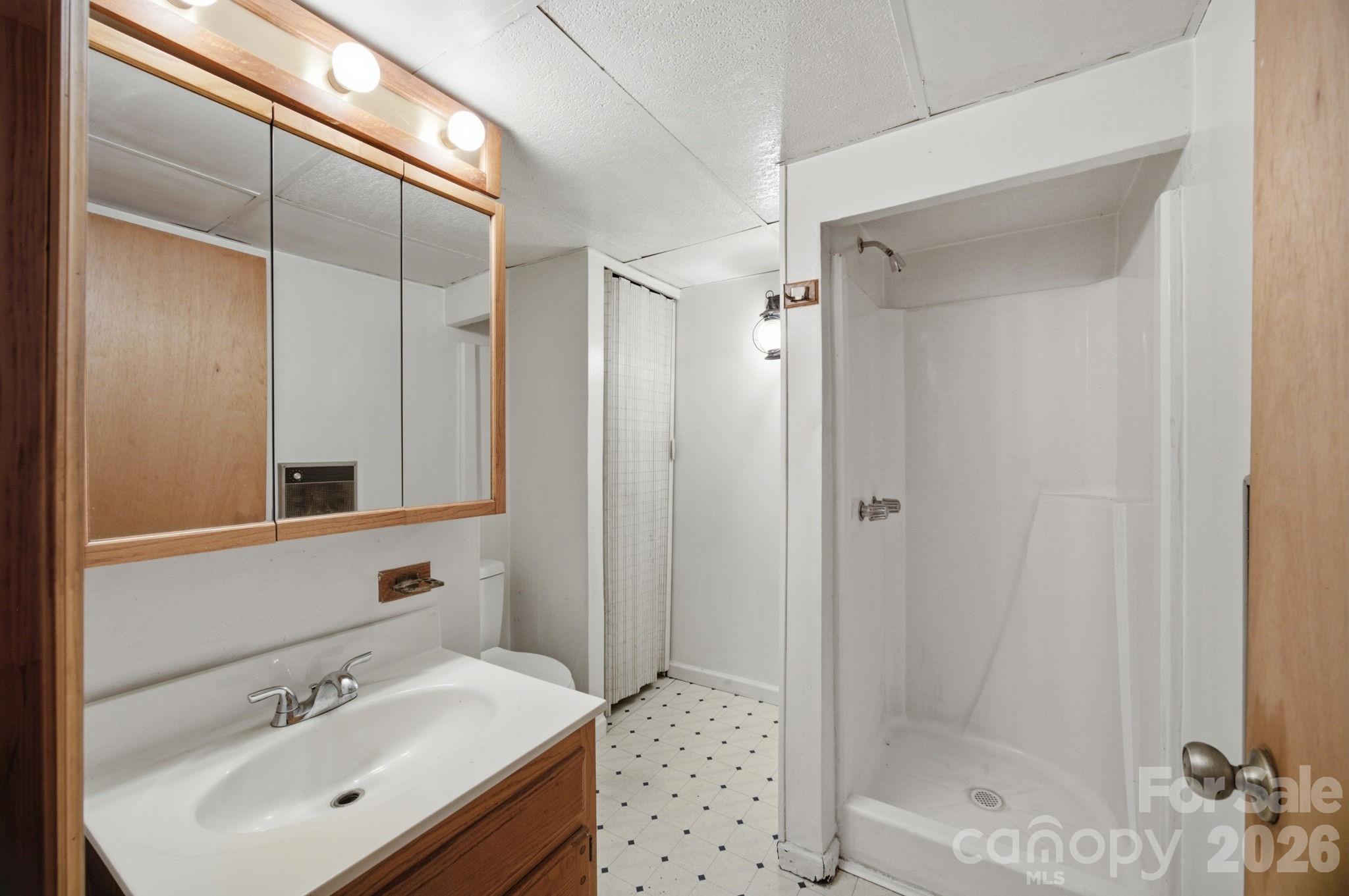 301 Meadow Street Property Photo 21