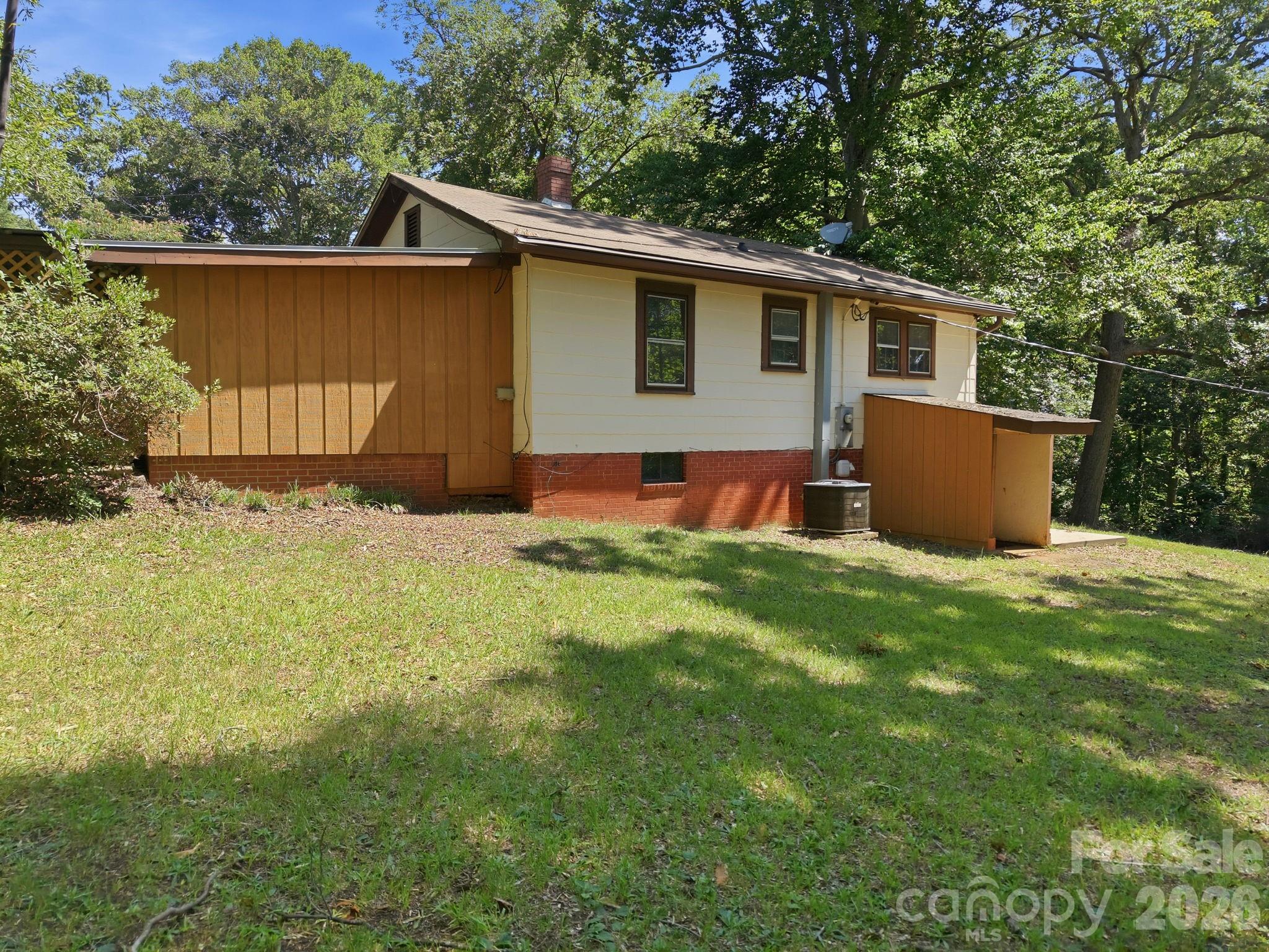 301 Meadow Street Property Photo 22