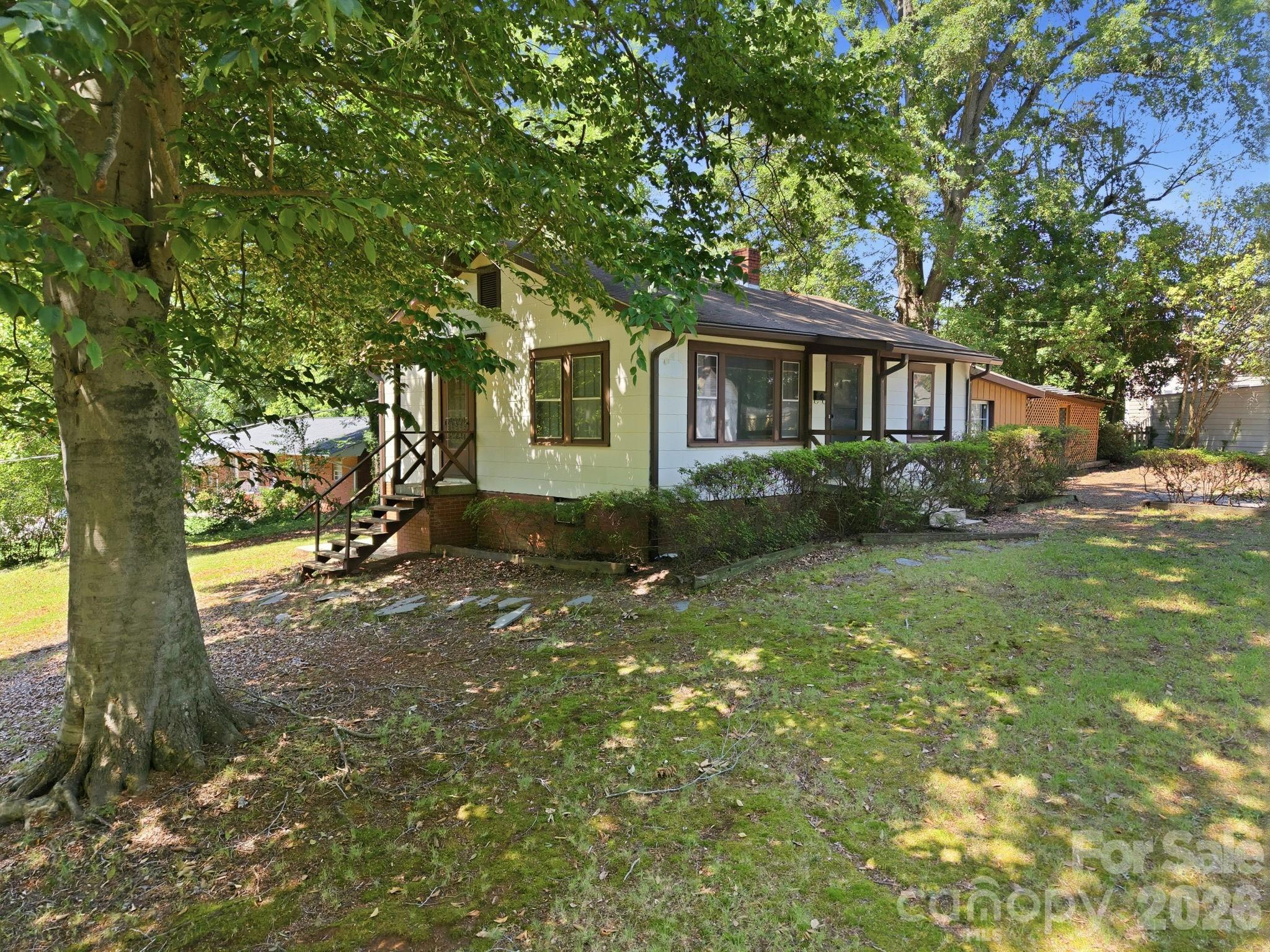 301 Meadow Street Property Photo 27
