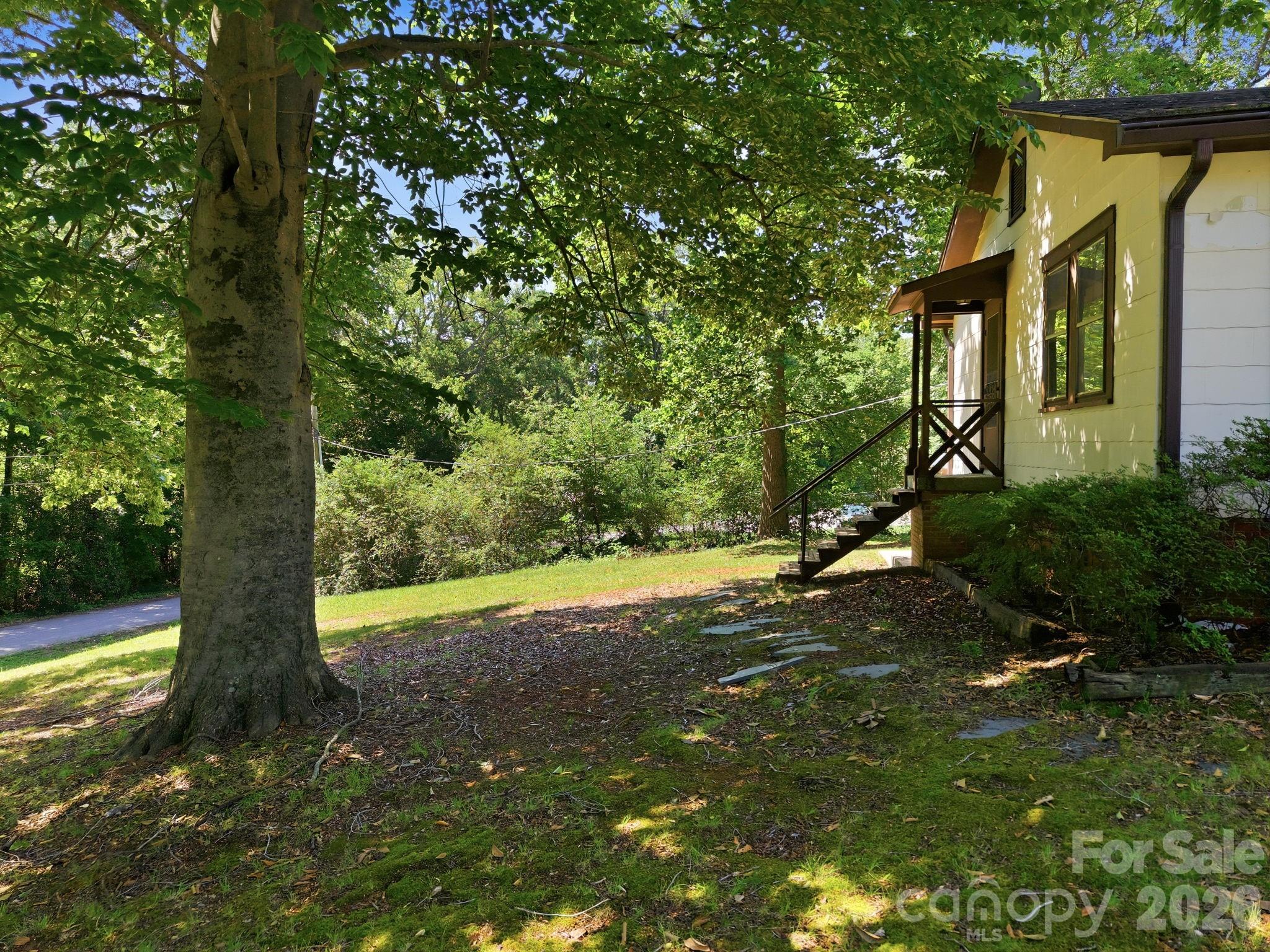 301 Meadow Street Property Photo 28