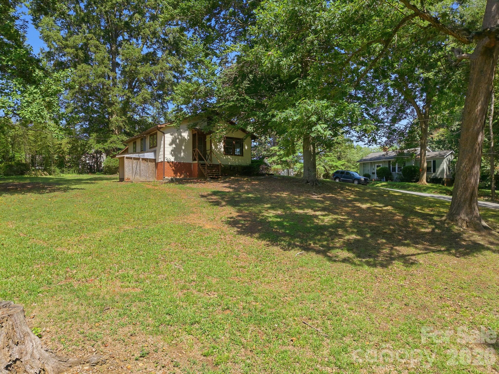 301 Meadow Street Property Photo 29