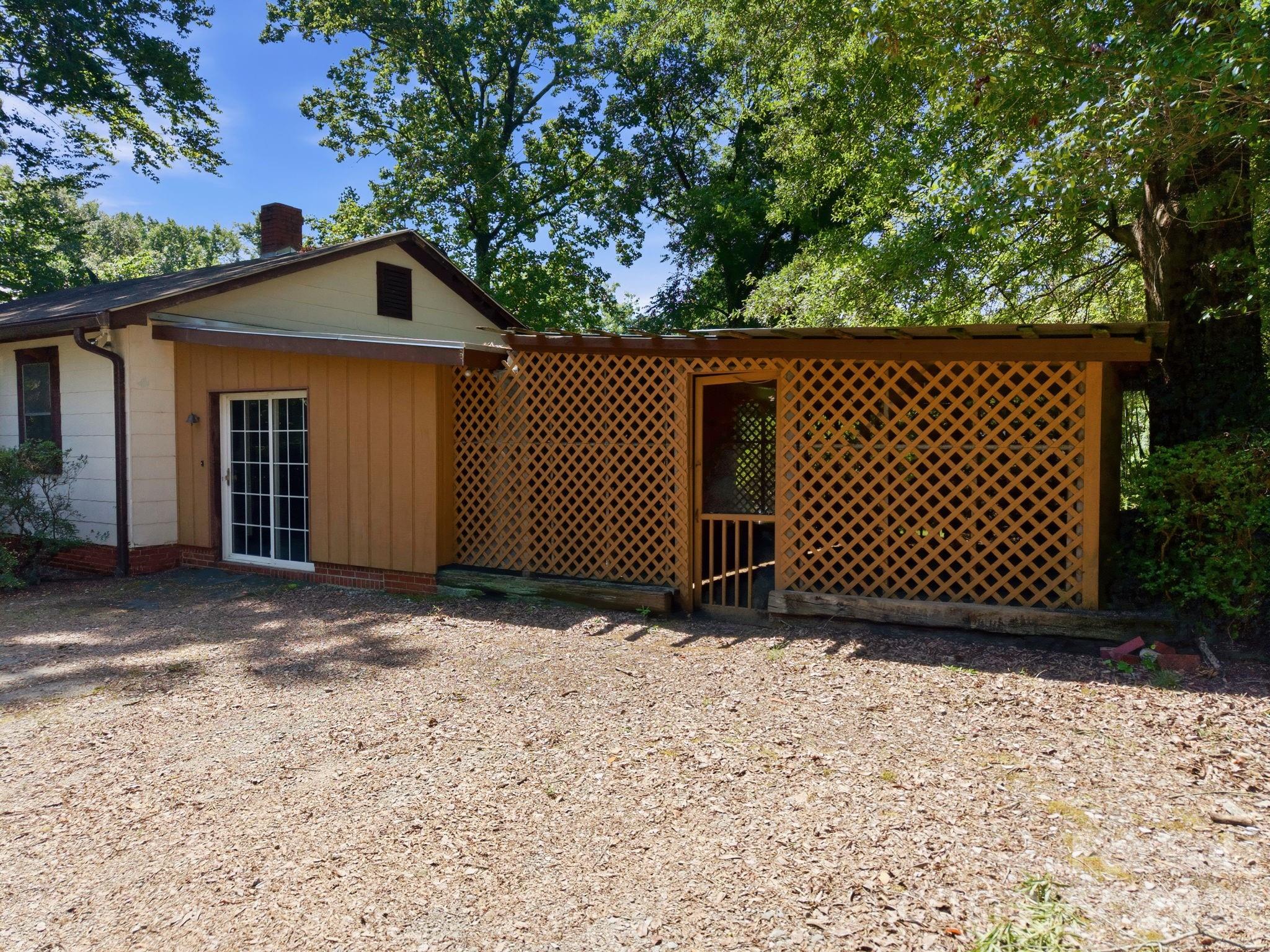 301 Meadow Street Property Photo 30