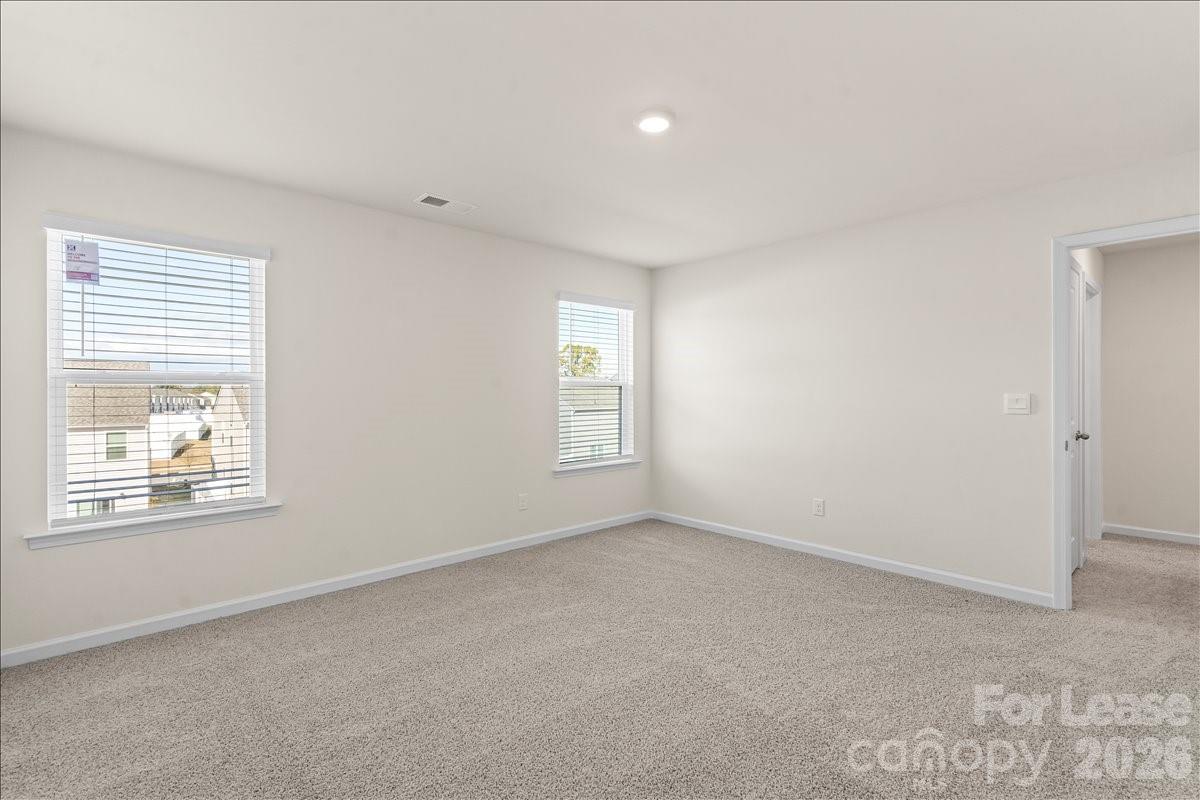 1339 37th Avenue Lane Property Photo 10
