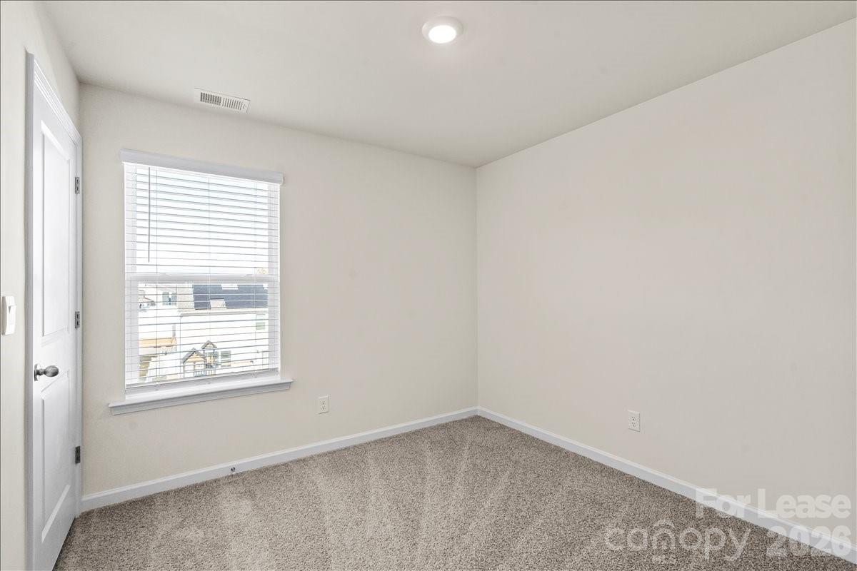 1339 37th Avenue Lane Property Photo 15
