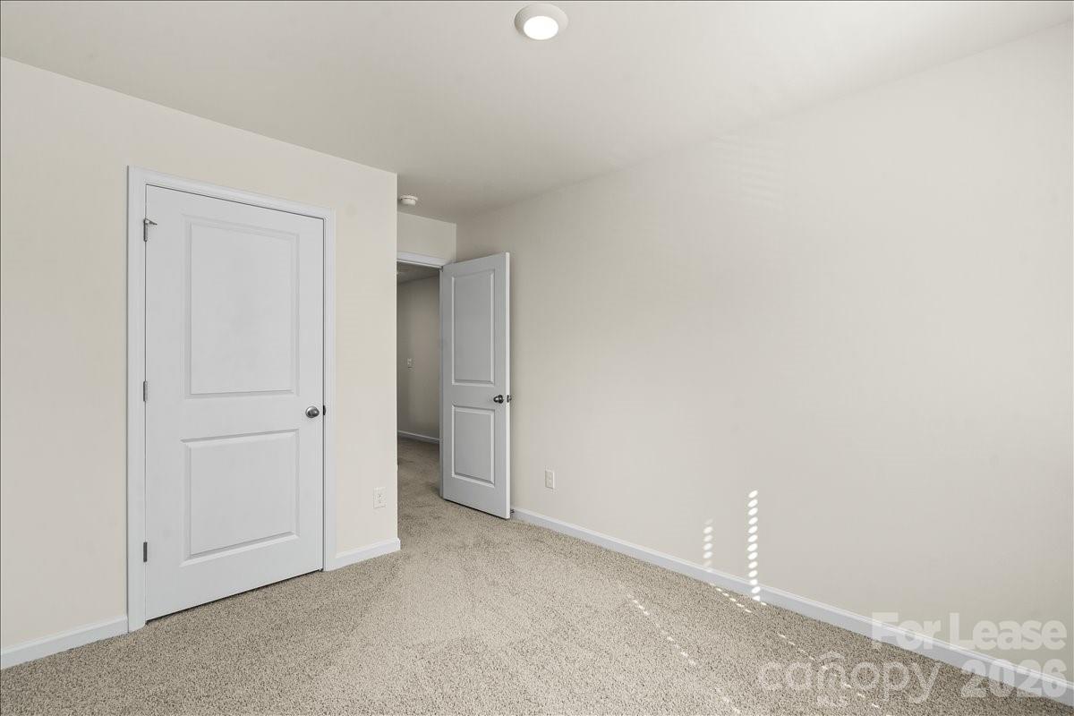 1339 37th Avenue Lane Property Photo 16