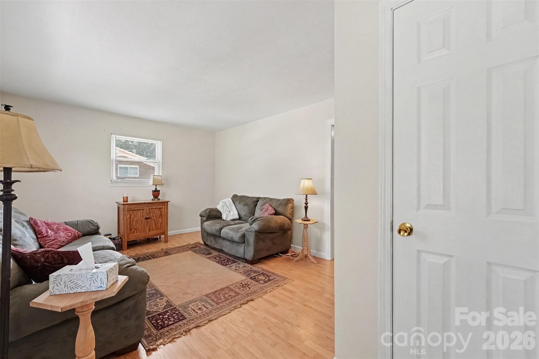 1130 Julius Drive Property Photo 3