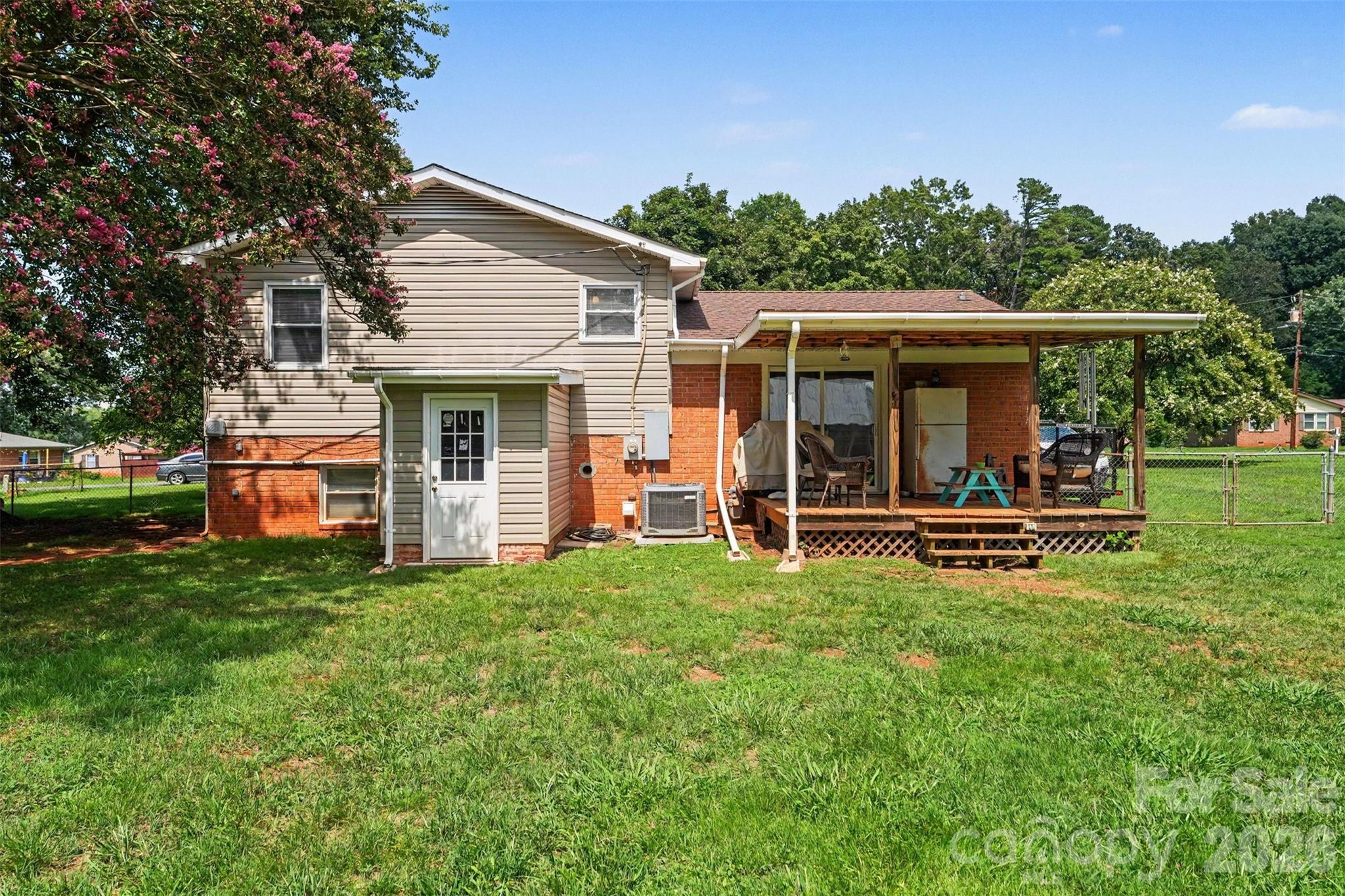 1130 Julius Drive Property Photo 20