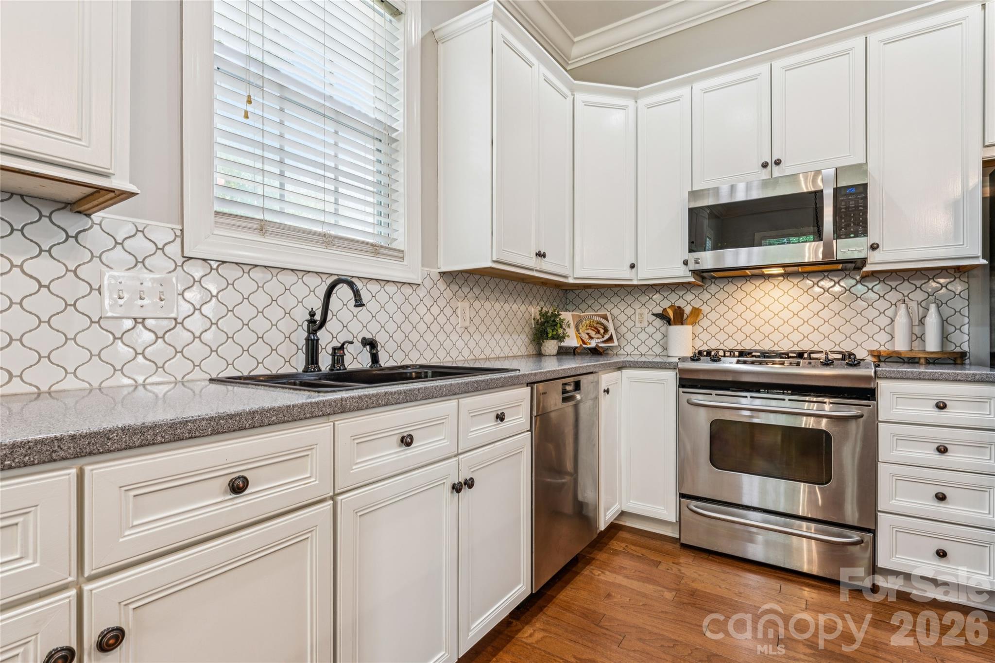1636 Abercorn Street Property Photo 15