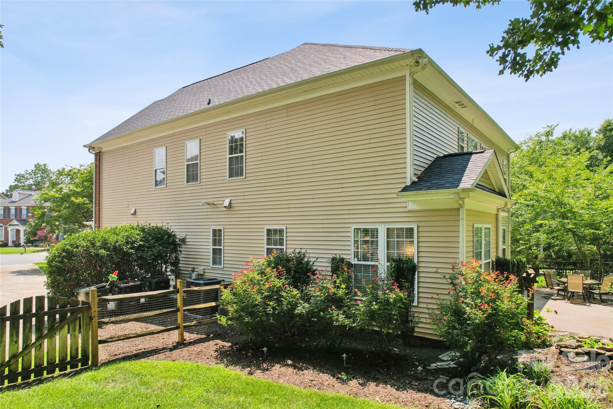 1636 Abercorn Street Property Photo 43