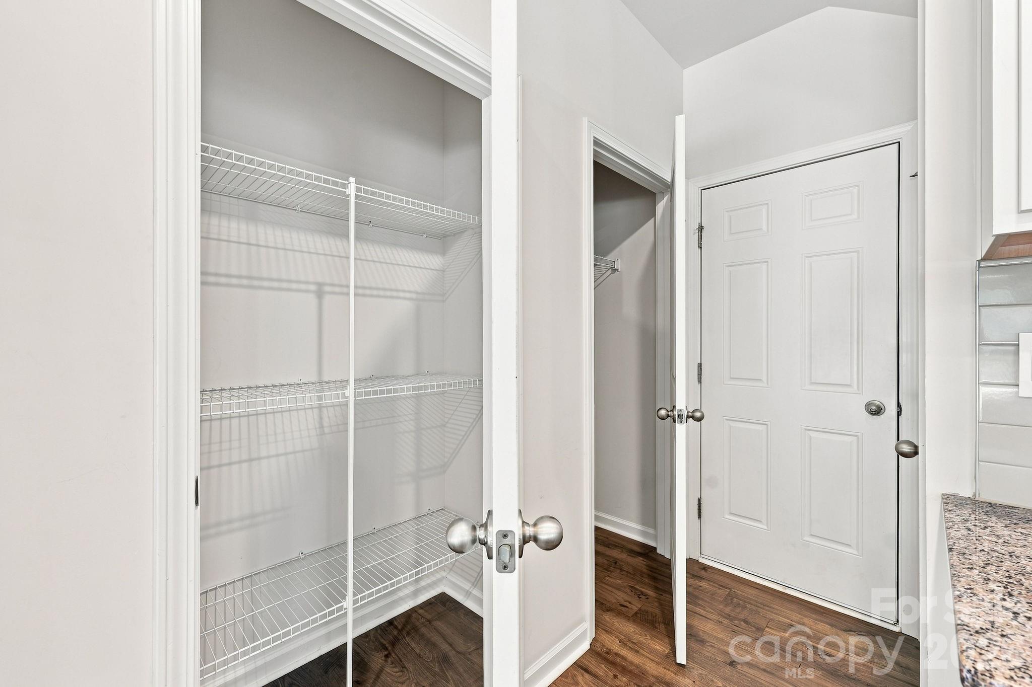 8133 Clairwood Drive Property Photo 14