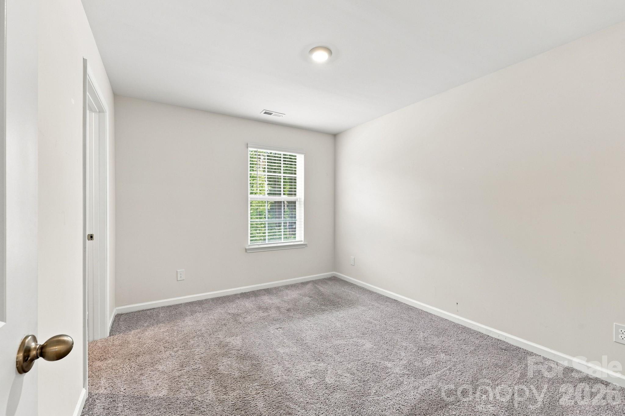 8133 Clairwood Drive Property Photo 27