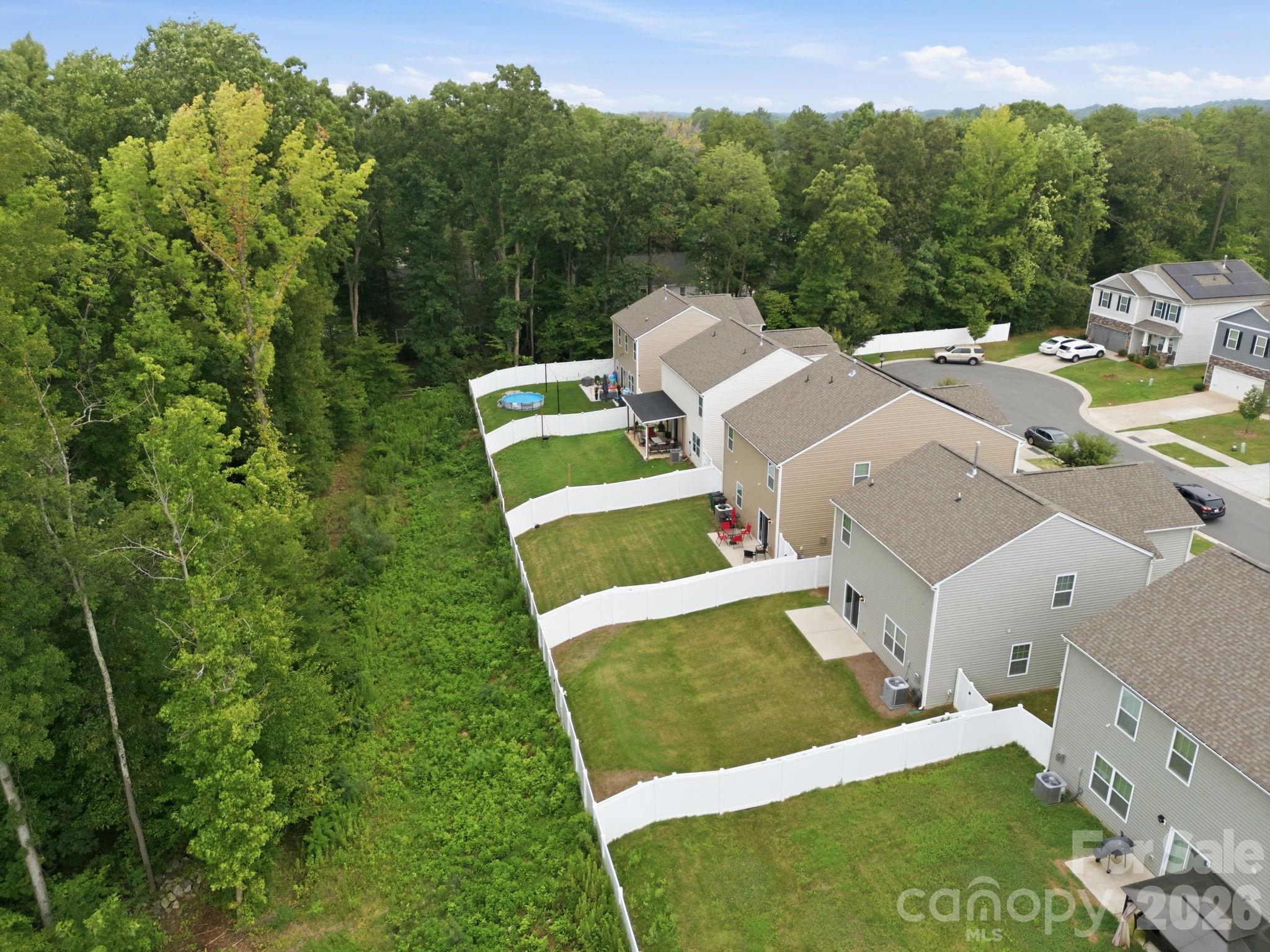 8133 Clairwood Drive Property Photo 37