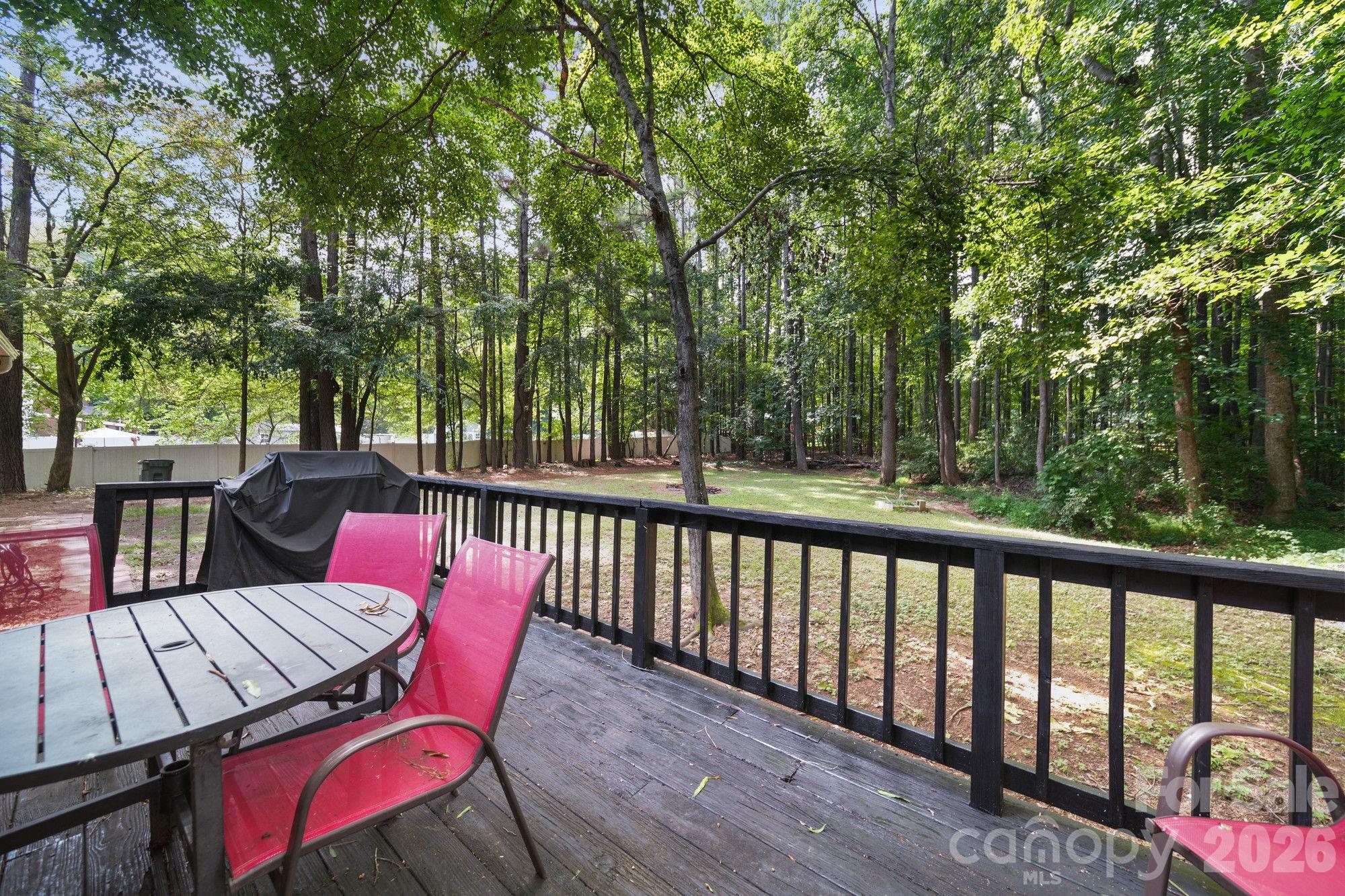 832 Old Cedar Circle Property Photo 27