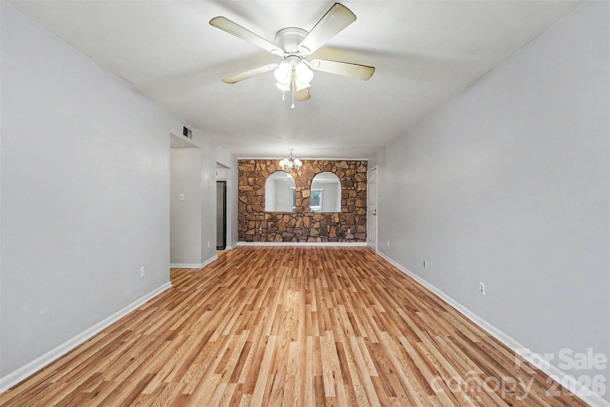 112 Briarcliff Drive Property Photo 7
